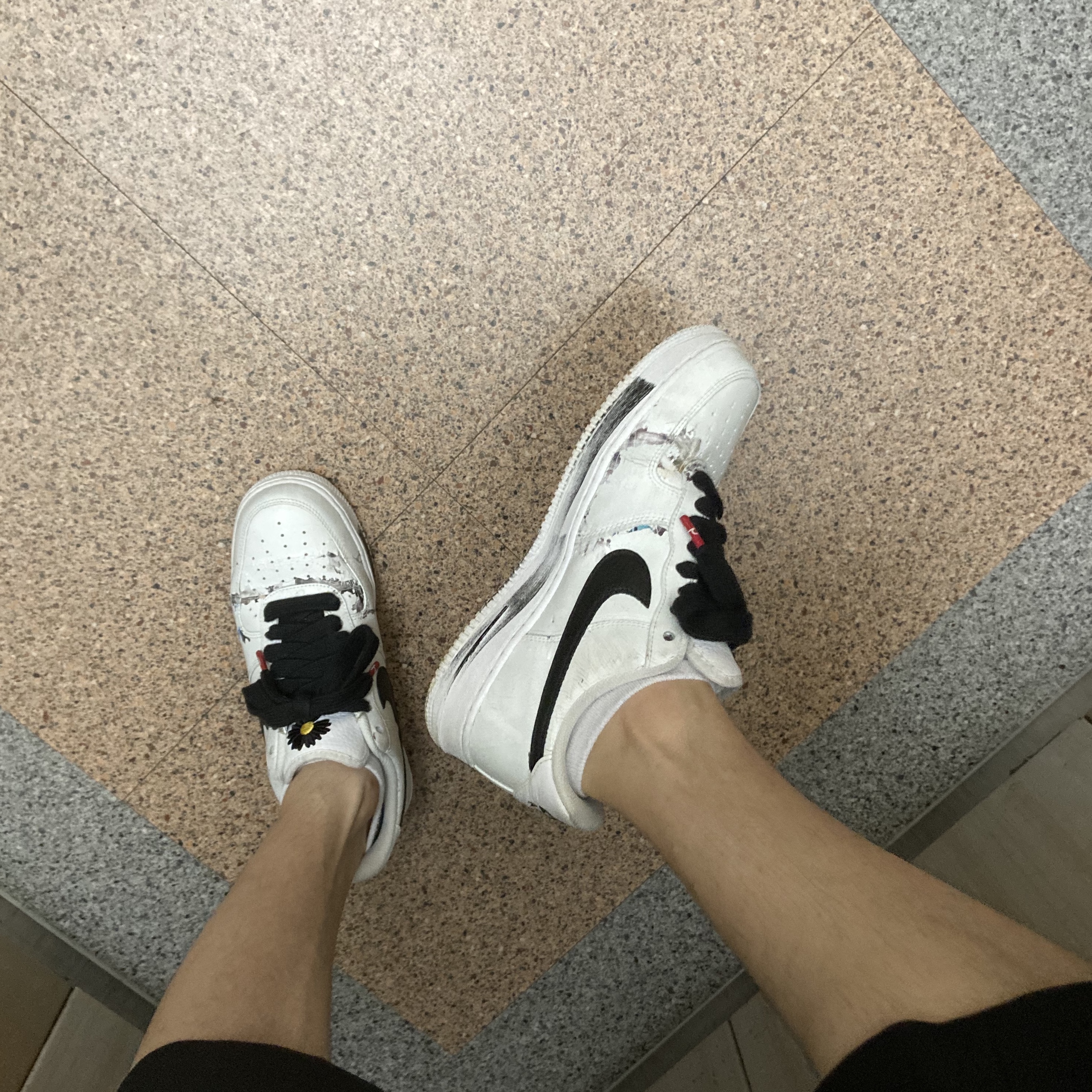 Nike x Peaceminusone Air Force 1 Low Para-Noise 2.0 착용 스타일