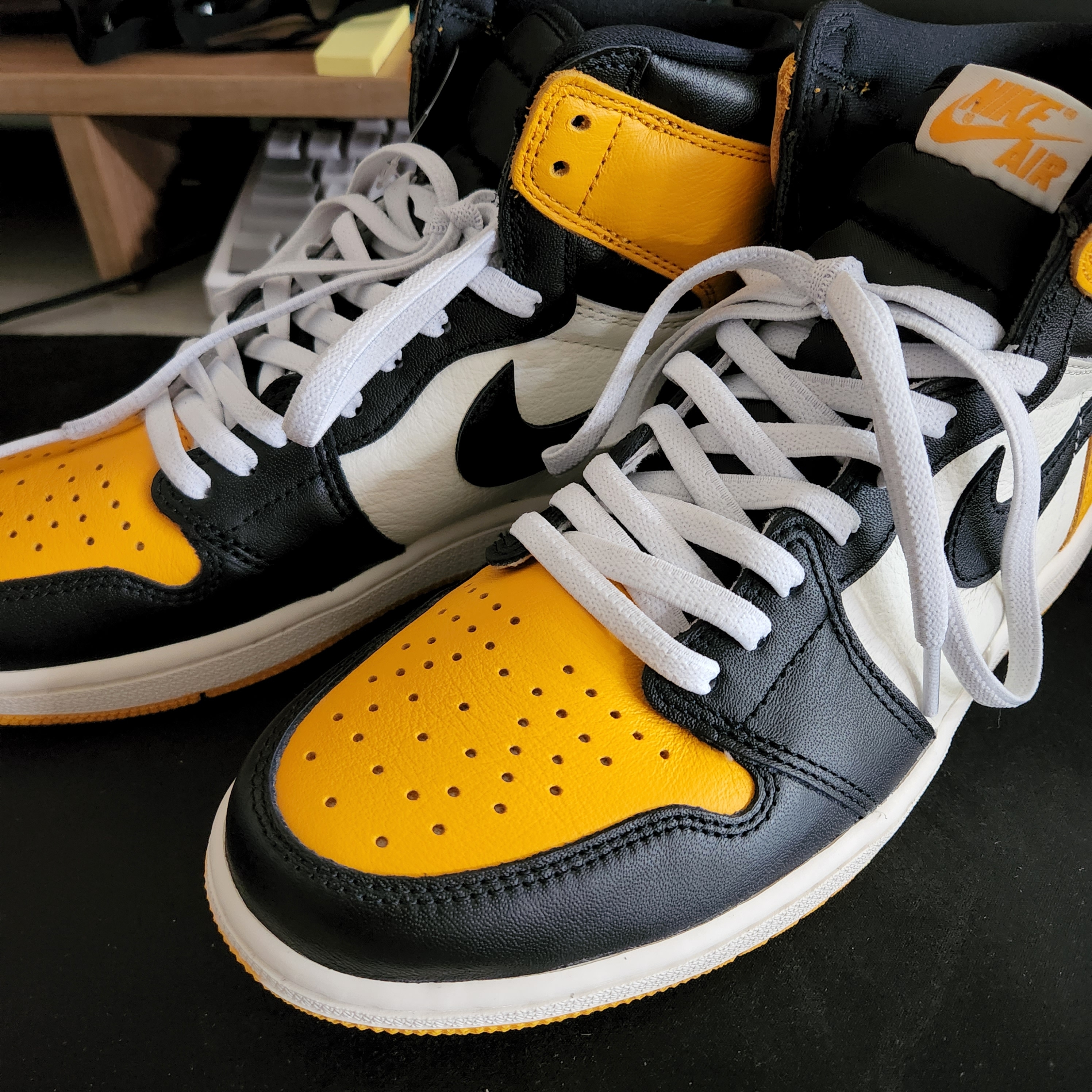 Jordan 1 Retro High OG Taxi 착용 스타일