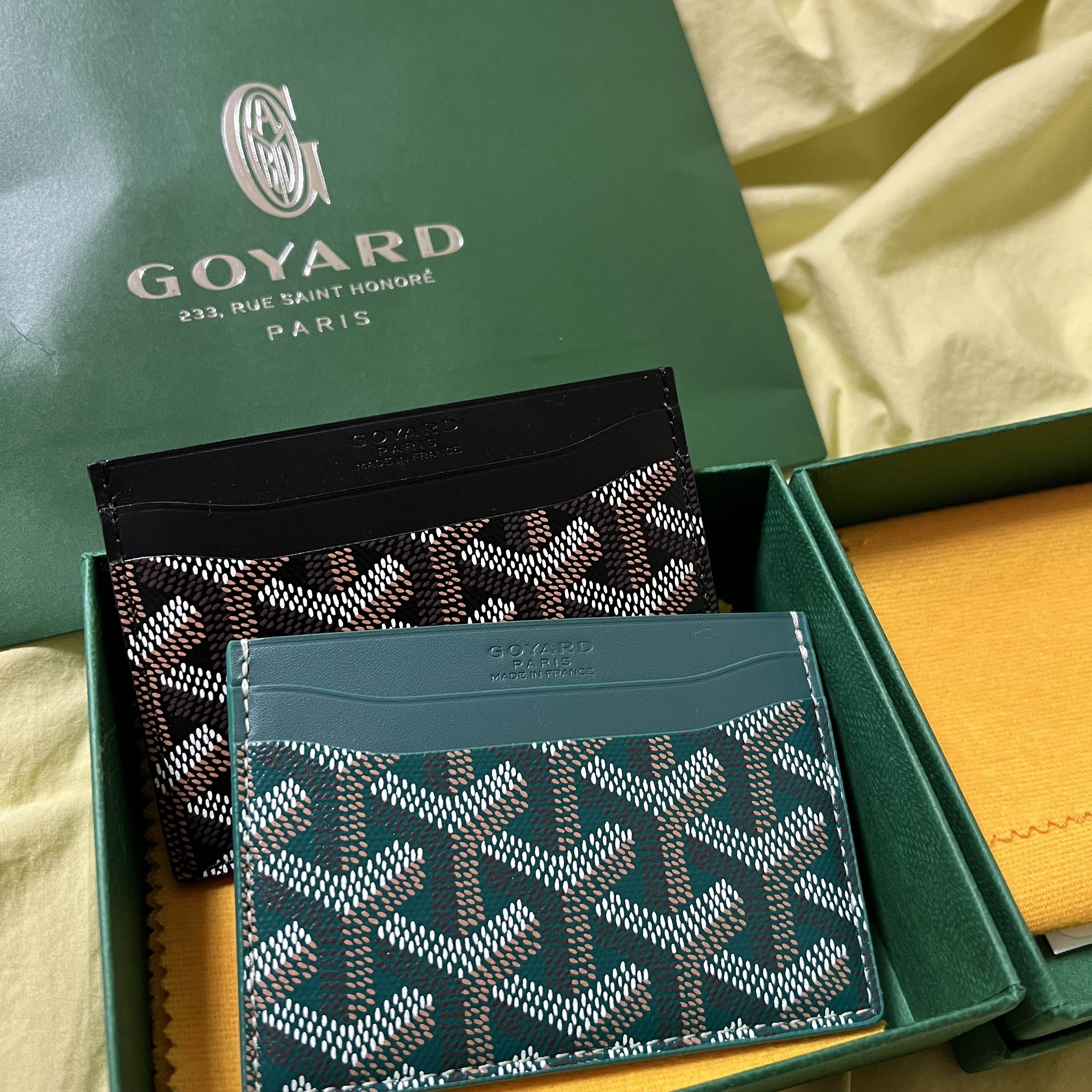 Goyard Saint Sulpice Card Holder Green, Goyard Saint Sulpice Card Holder Black 착용 스타일