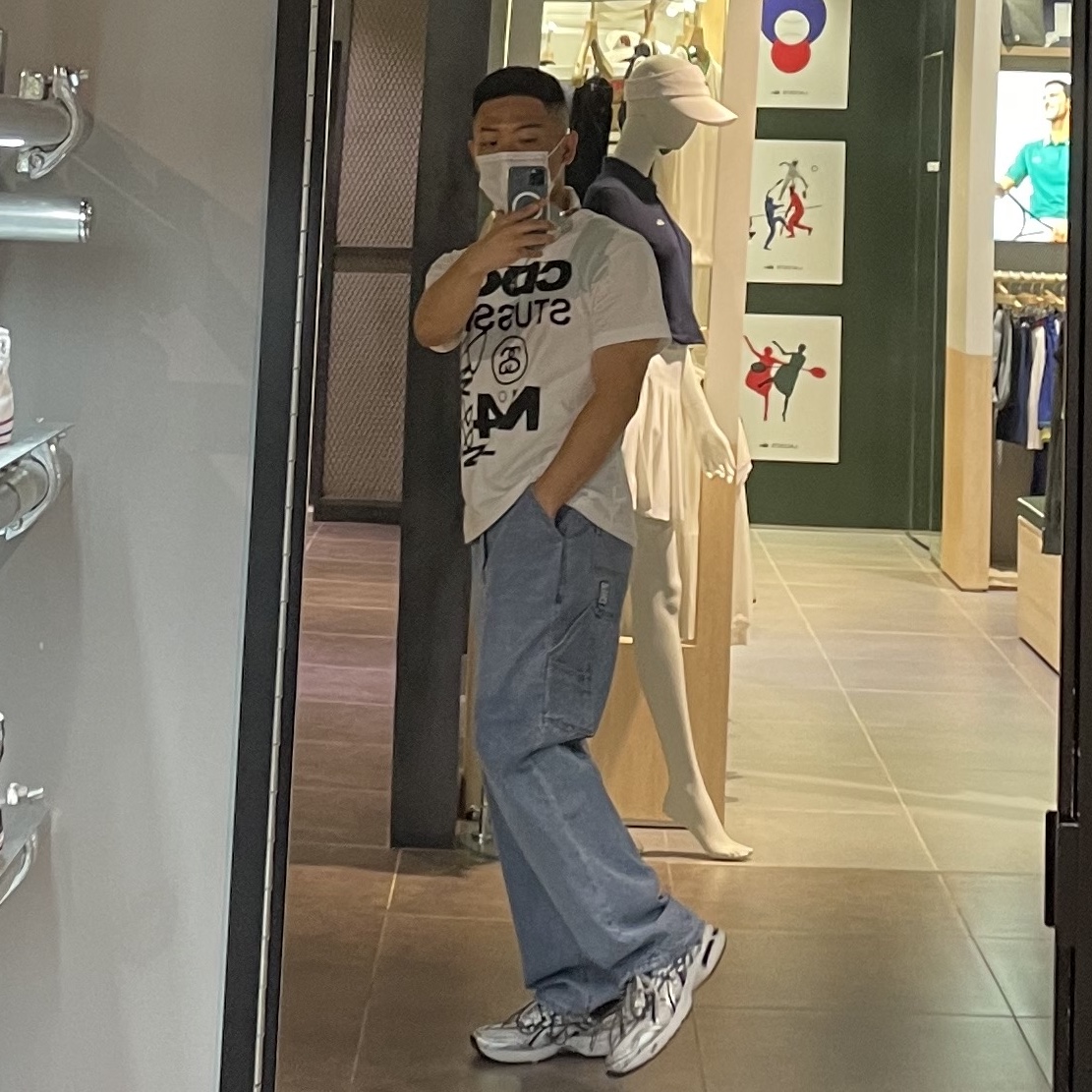 CDG x Stussy T-Shirt White, Apple AirPods Max Lightning Silver (Korean Ver.) 착용 스타일 - 2