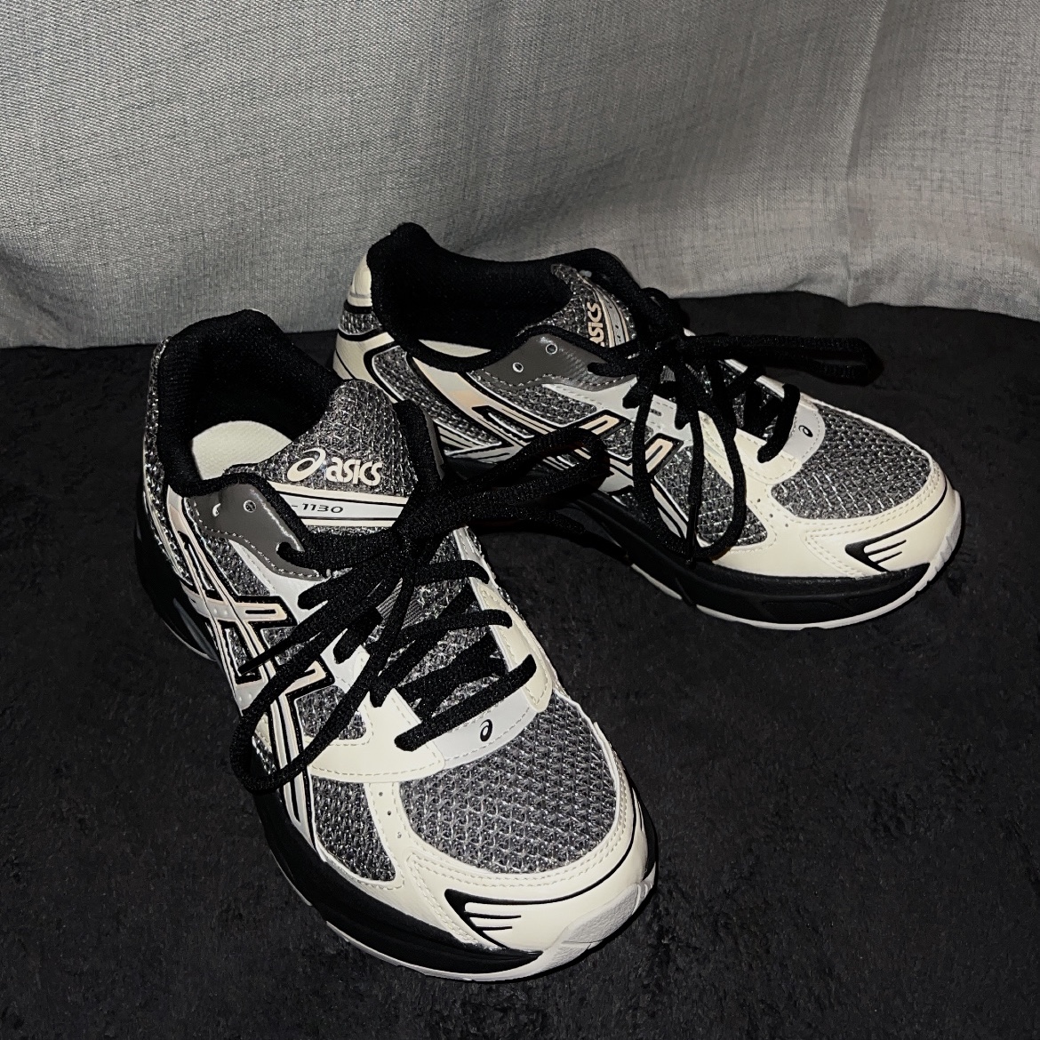 Asics x I4P Gel-1130 Mink Glacier Grey 착용 스타일
