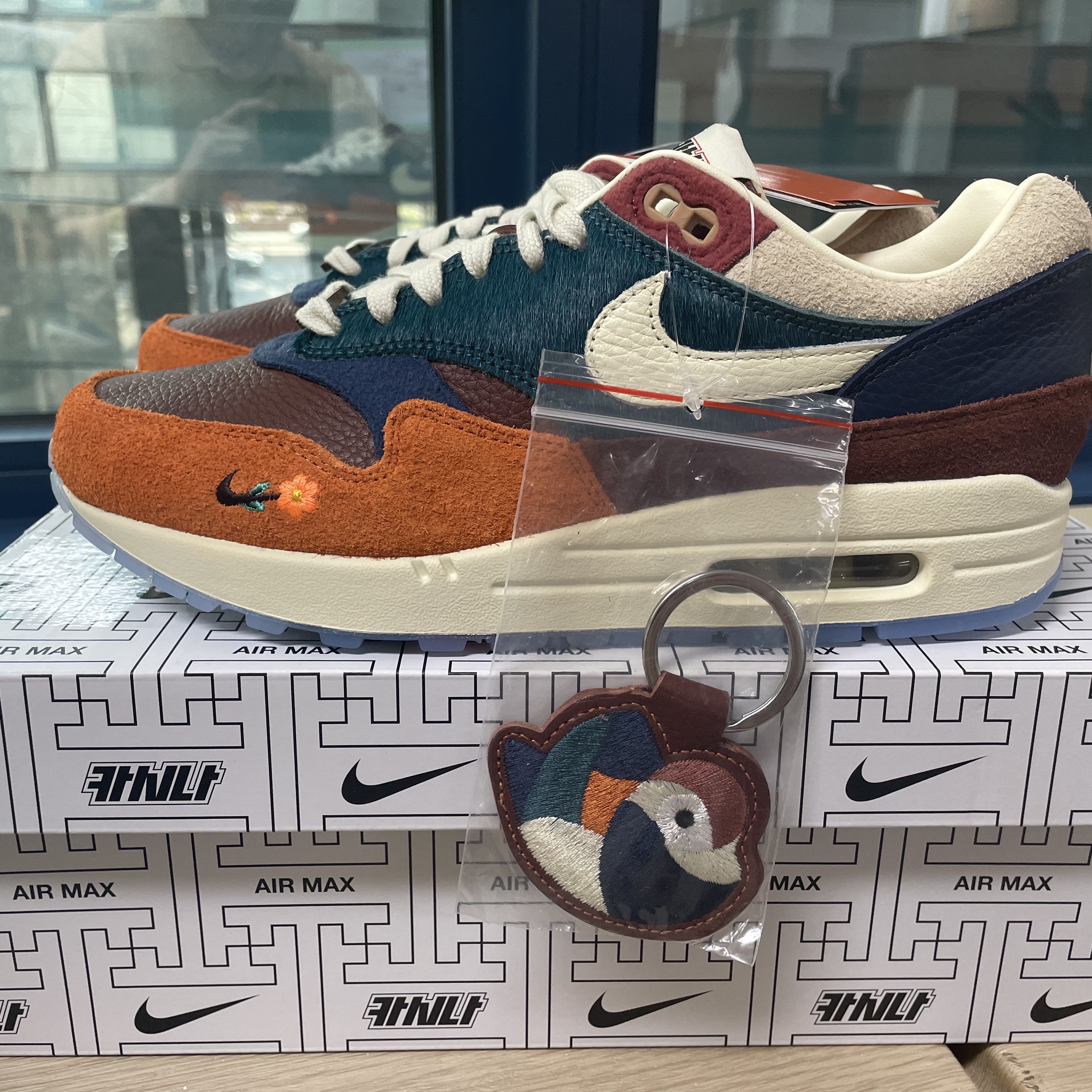 Nike x Kasina Air Max 1 SP Won-Ang Orange 착용 스타일