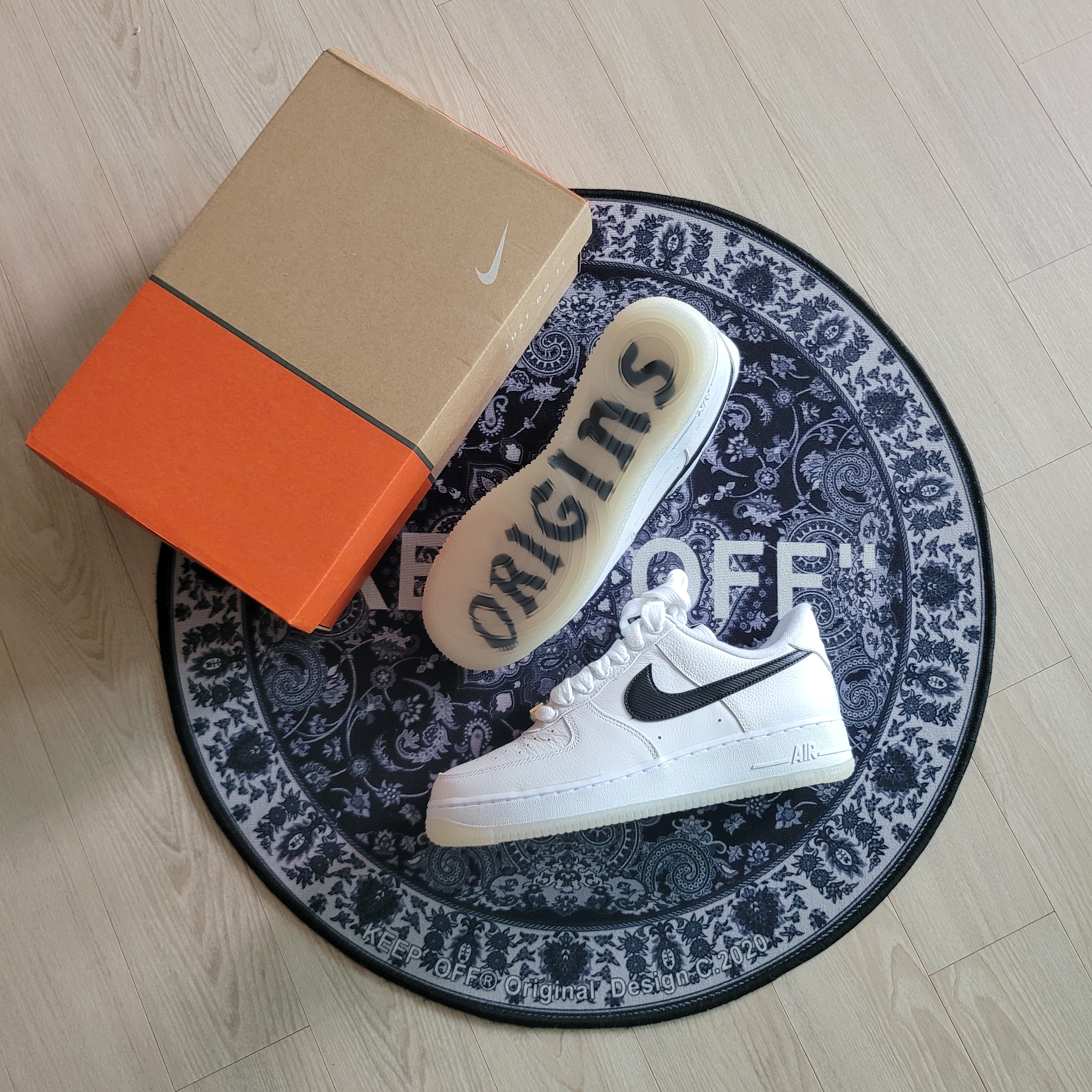 Nike Air Force 1 '07 PRM Bronx Origins 착용 스타일 - 2