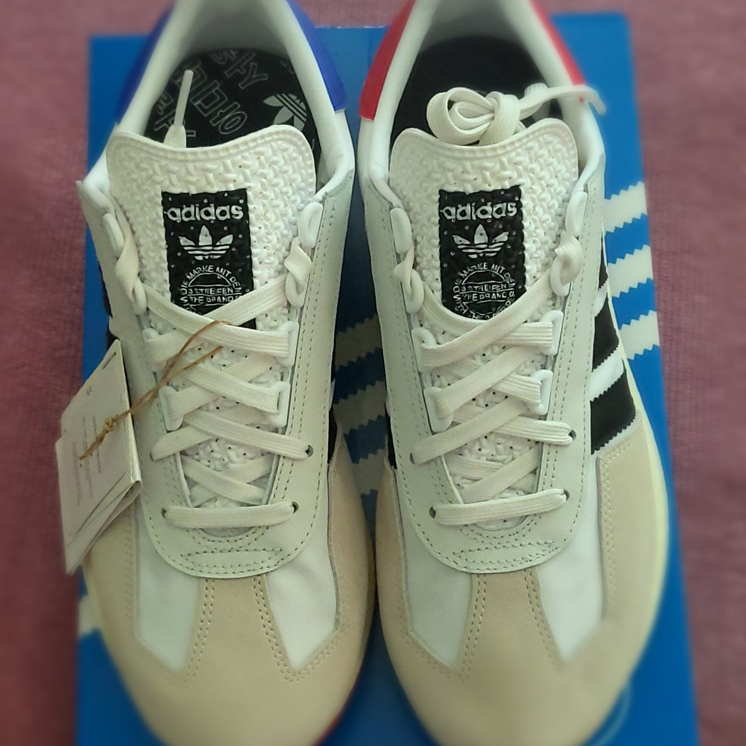 Adidas Retropy E5 White 착용 스타일 - 4