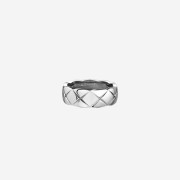 Chanel Coco Crush Ring Quilted Motif Small & 18K White Gold