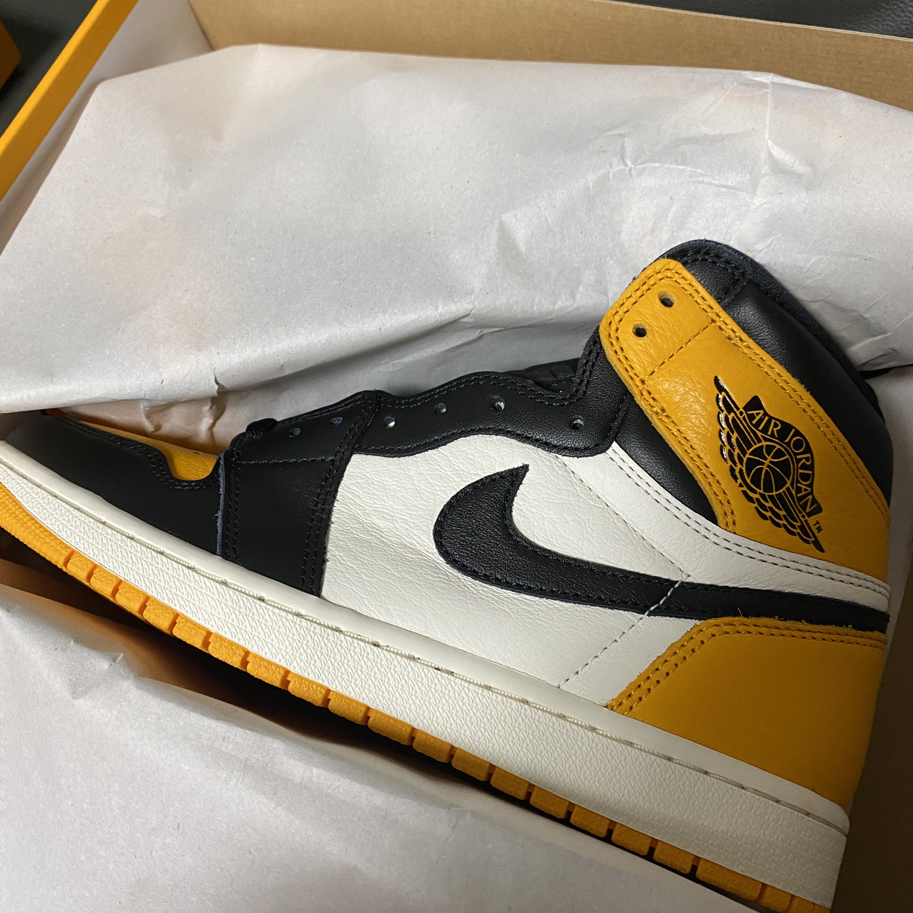 Jordan 1 Retro High OG Taxi 착용 스타일 - 2