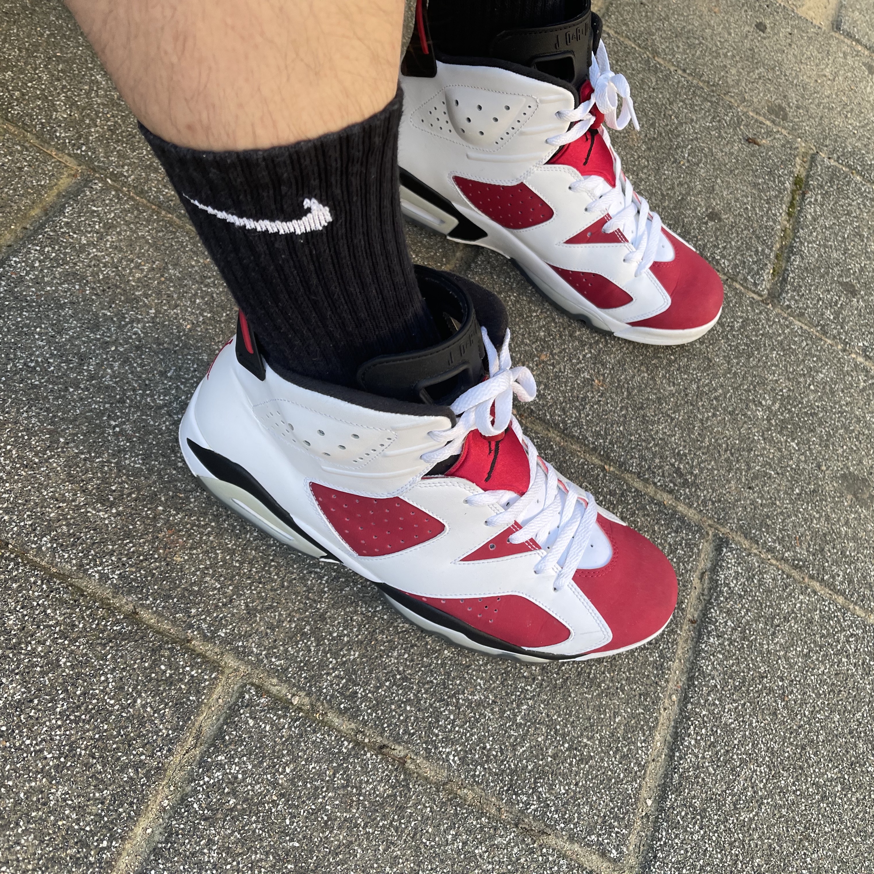 Jordan 6 Retro Carmine 2014 착용 스타일 - 3