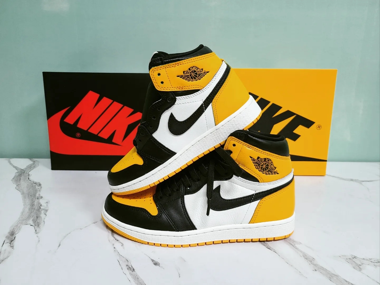 Jordan 1 Retro High OG Taxi, (GS) Jordan 1 Retro High OG Taxi 착용 스타일 - 2