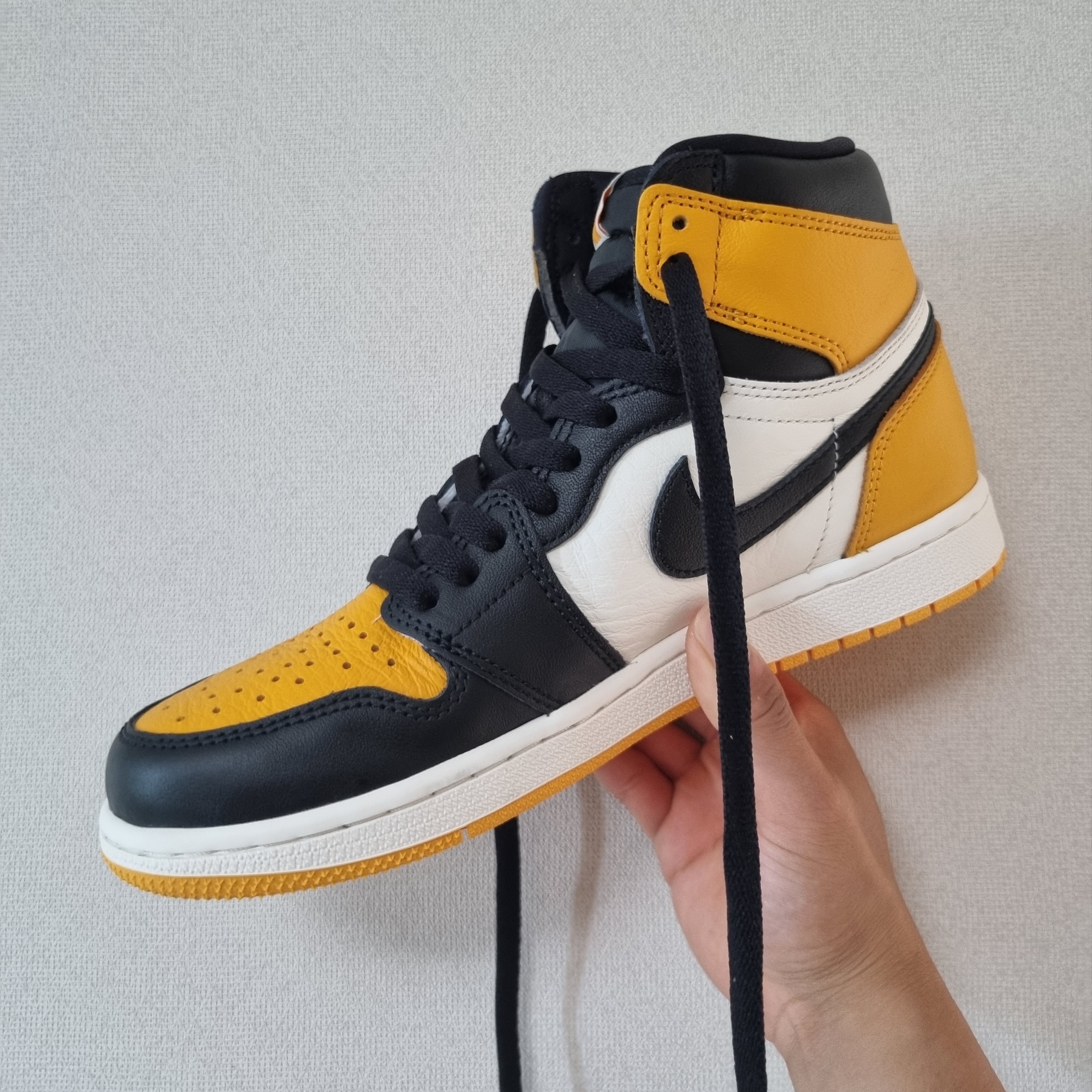 Jordan 1 Retro High OG Taxi 착용 스타일