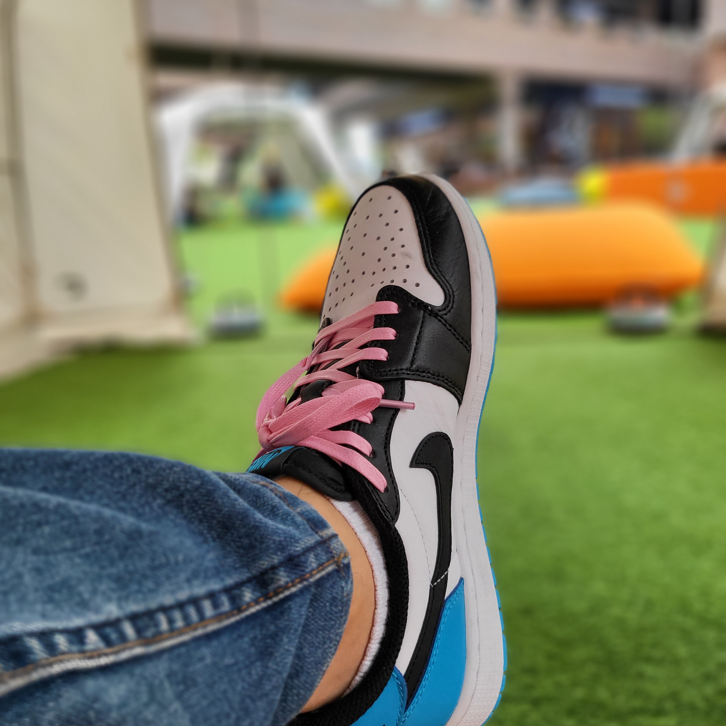 Jordan 1 Retro Low OG Black and Dark Powder Blue, (W) Jordan 1 Retro Low OG Black and Dark Powder Blue 착용 스타일 - 2