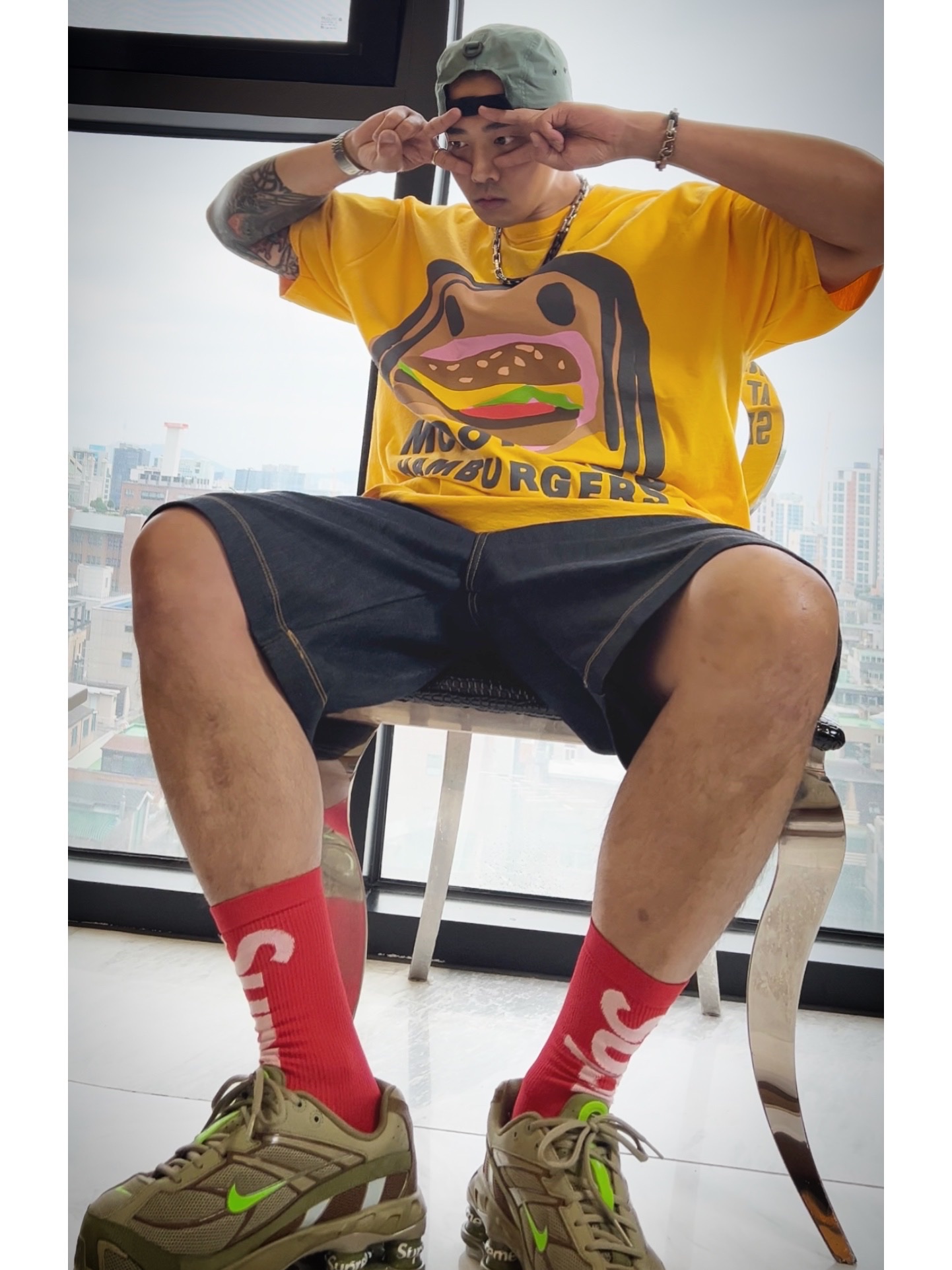 Supreme Waxed Cotton Camp Cap Green - 21FW, Supreme x Nike Lightweight Crew Socks Red (1 Pack) 착용 스타일 - 1