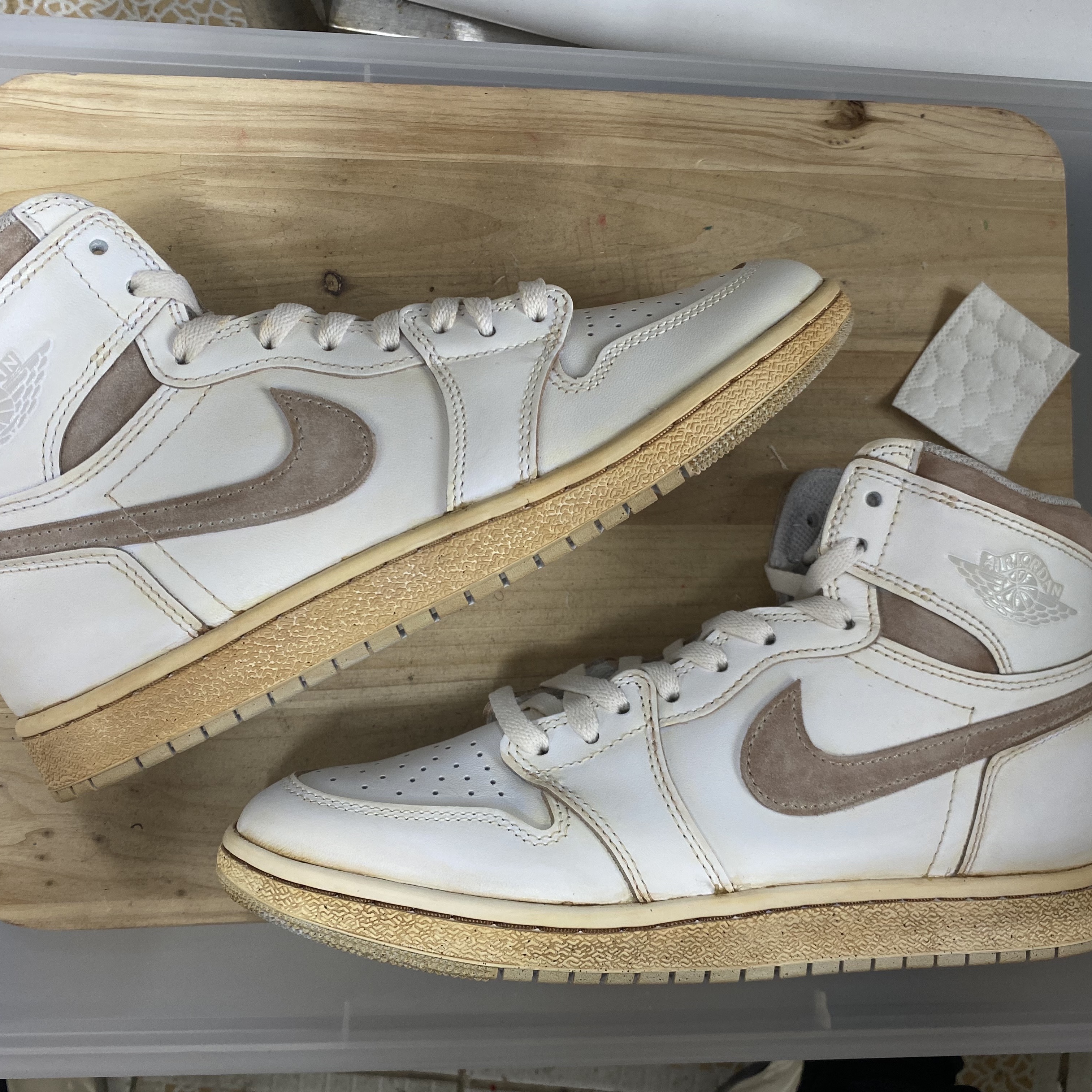 Jordan 1 High 85 Neutral Grey 착용 스타일 - 2