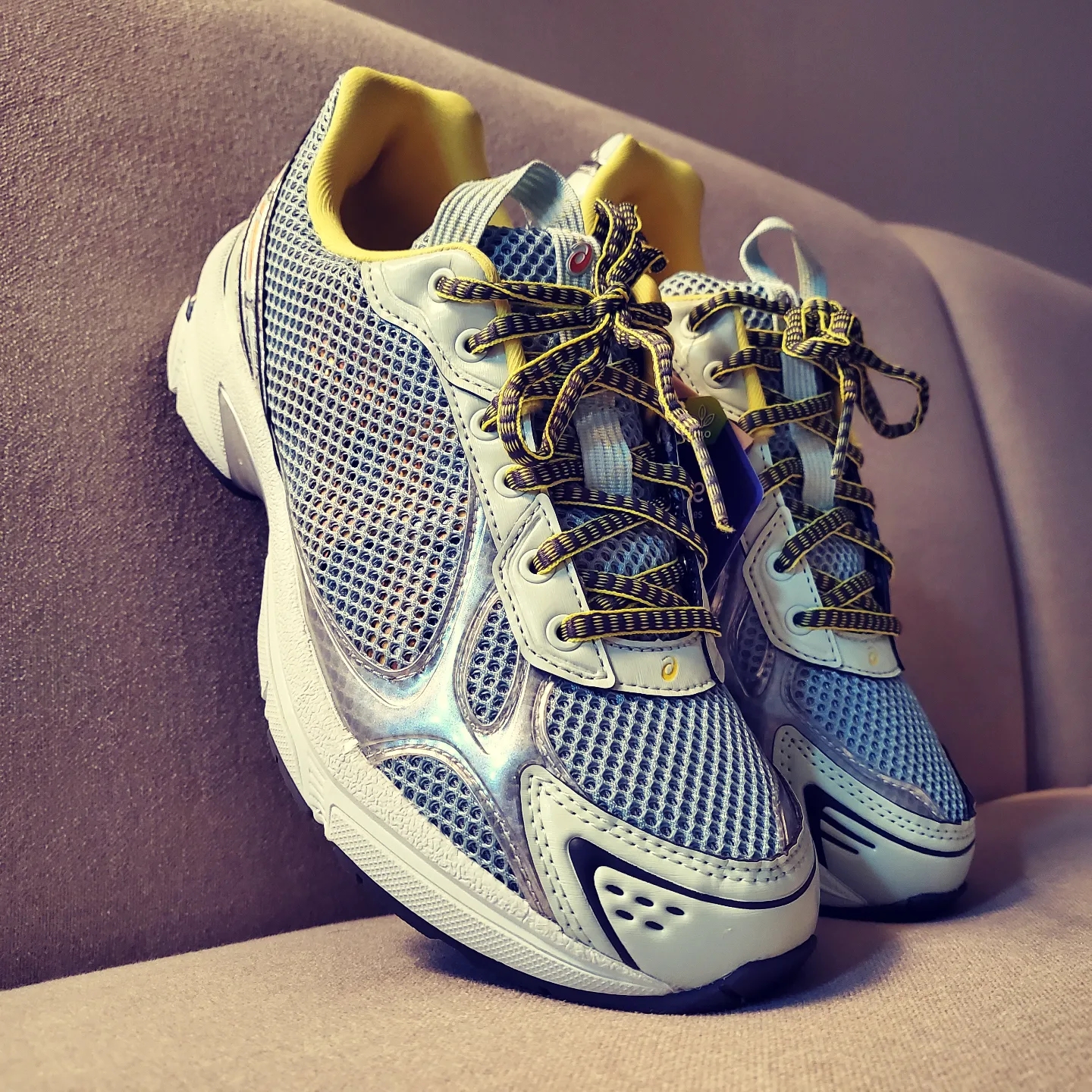 Asics UB4-S Gel-1130 Smoke Blue 착용 스타일 - 3