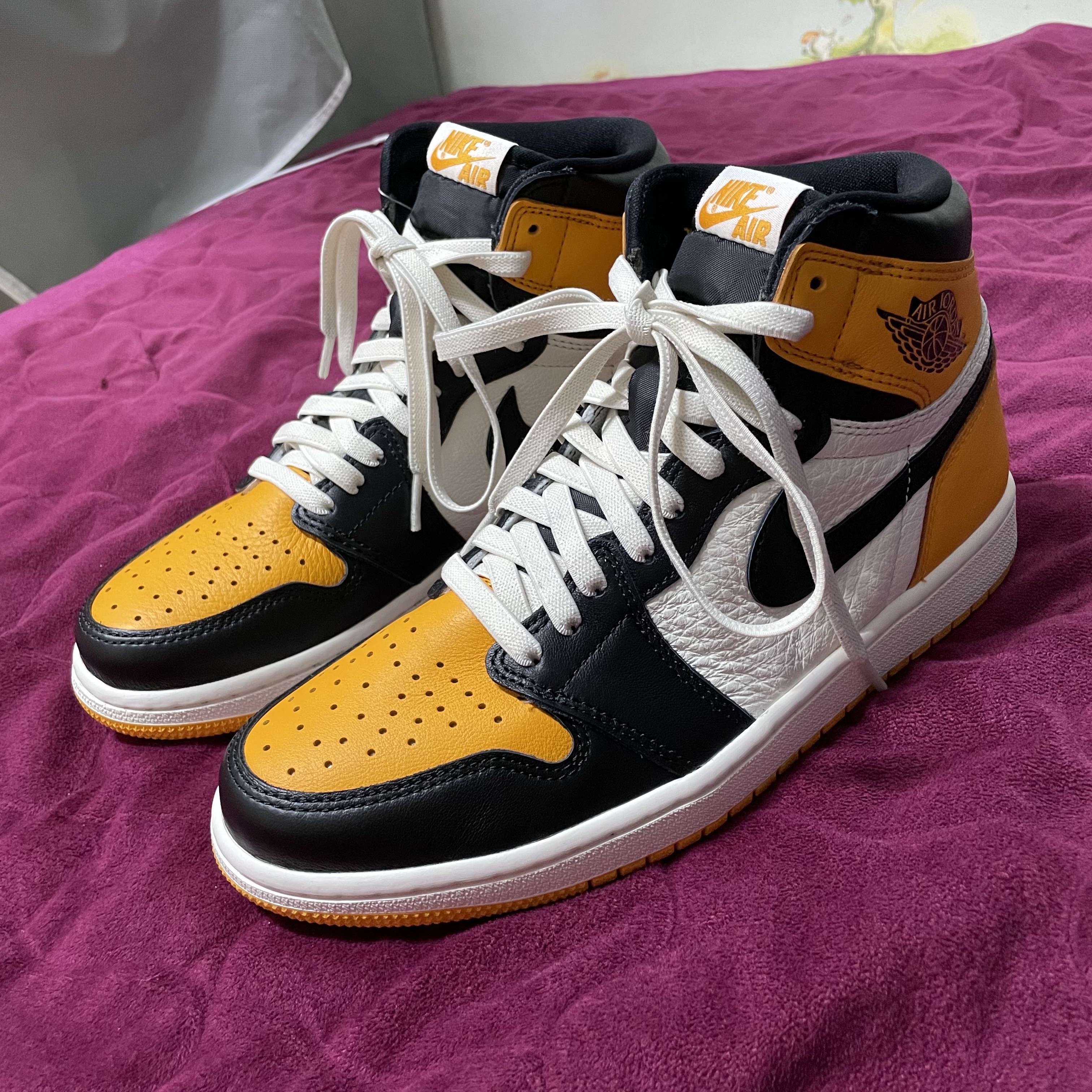 Jordan 1 Retro High OG Taxi 착용 스타일