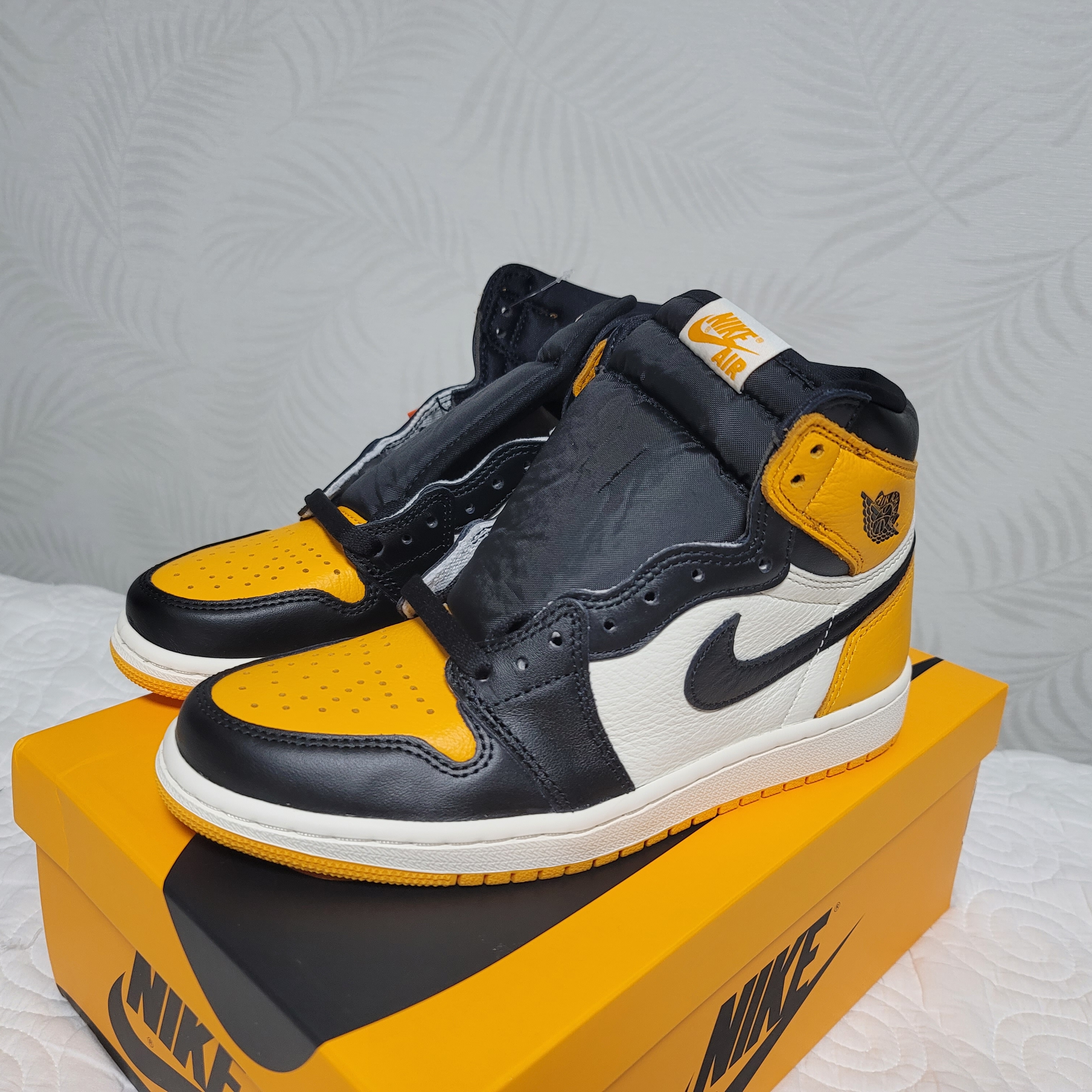 Jordan 1 Retro High OG Taxi 착용 스타일 - 1
