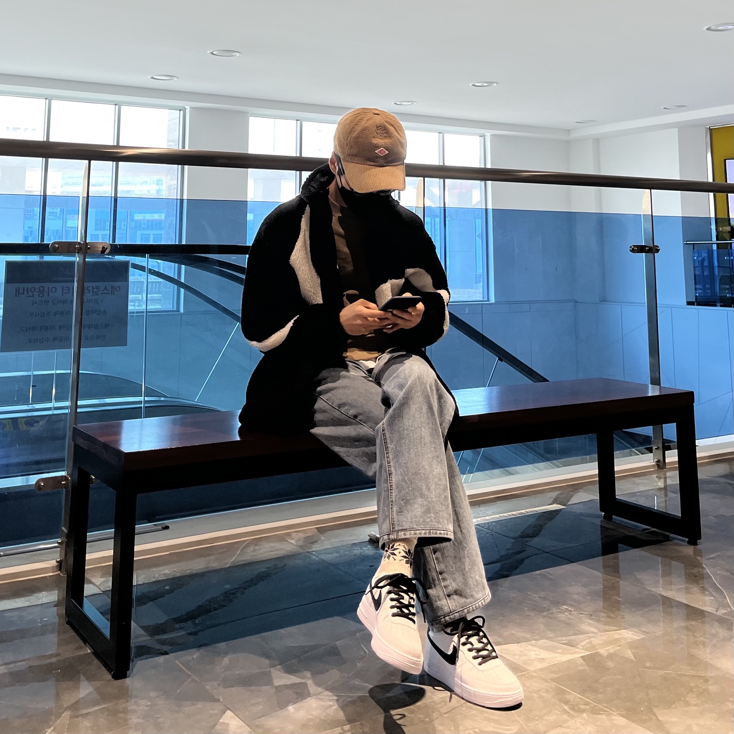 (W) Nike Air Force 1 '07 Low White Black 착용 스타일