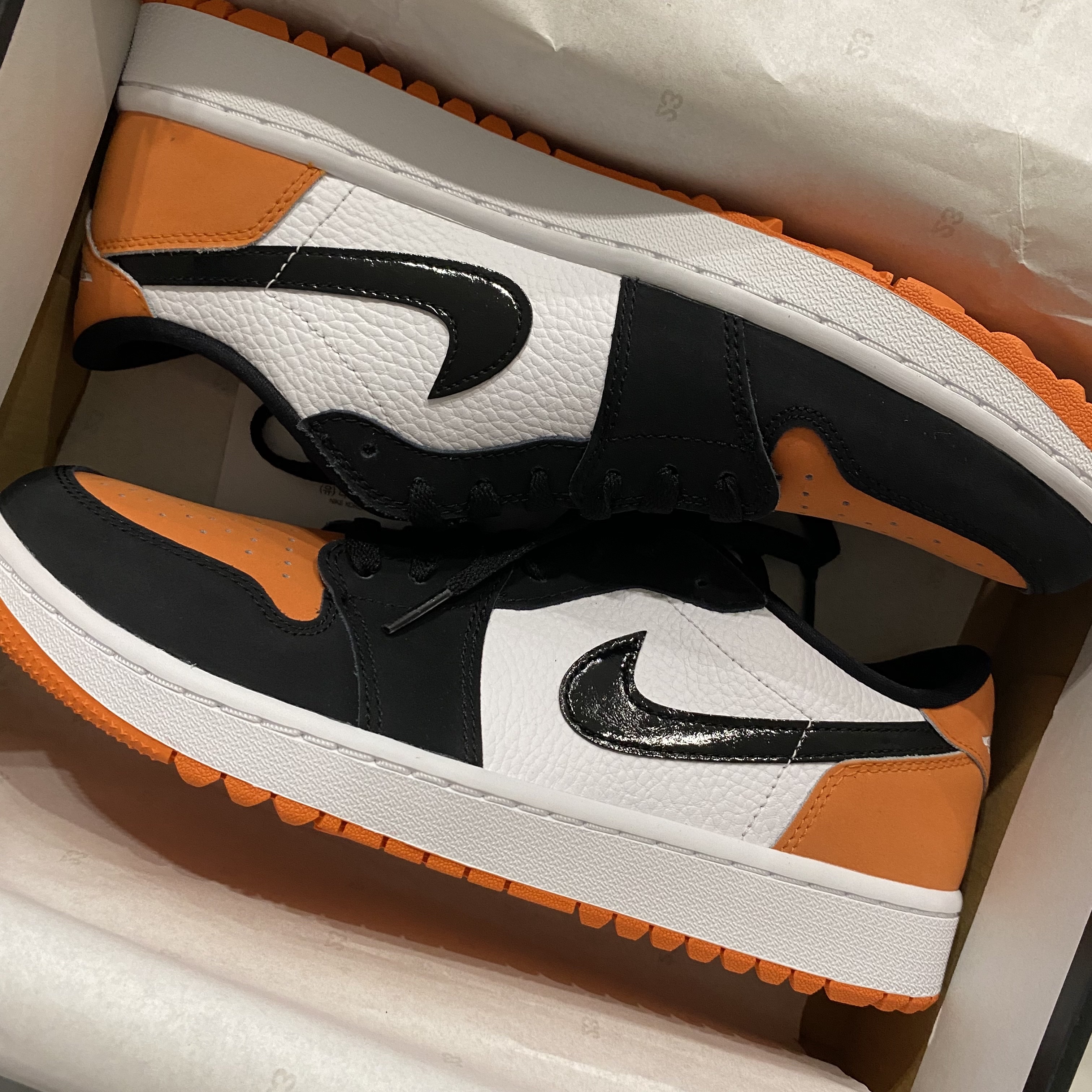 Jordan 1 Low Golf Starfish 착용 스타일 - 1