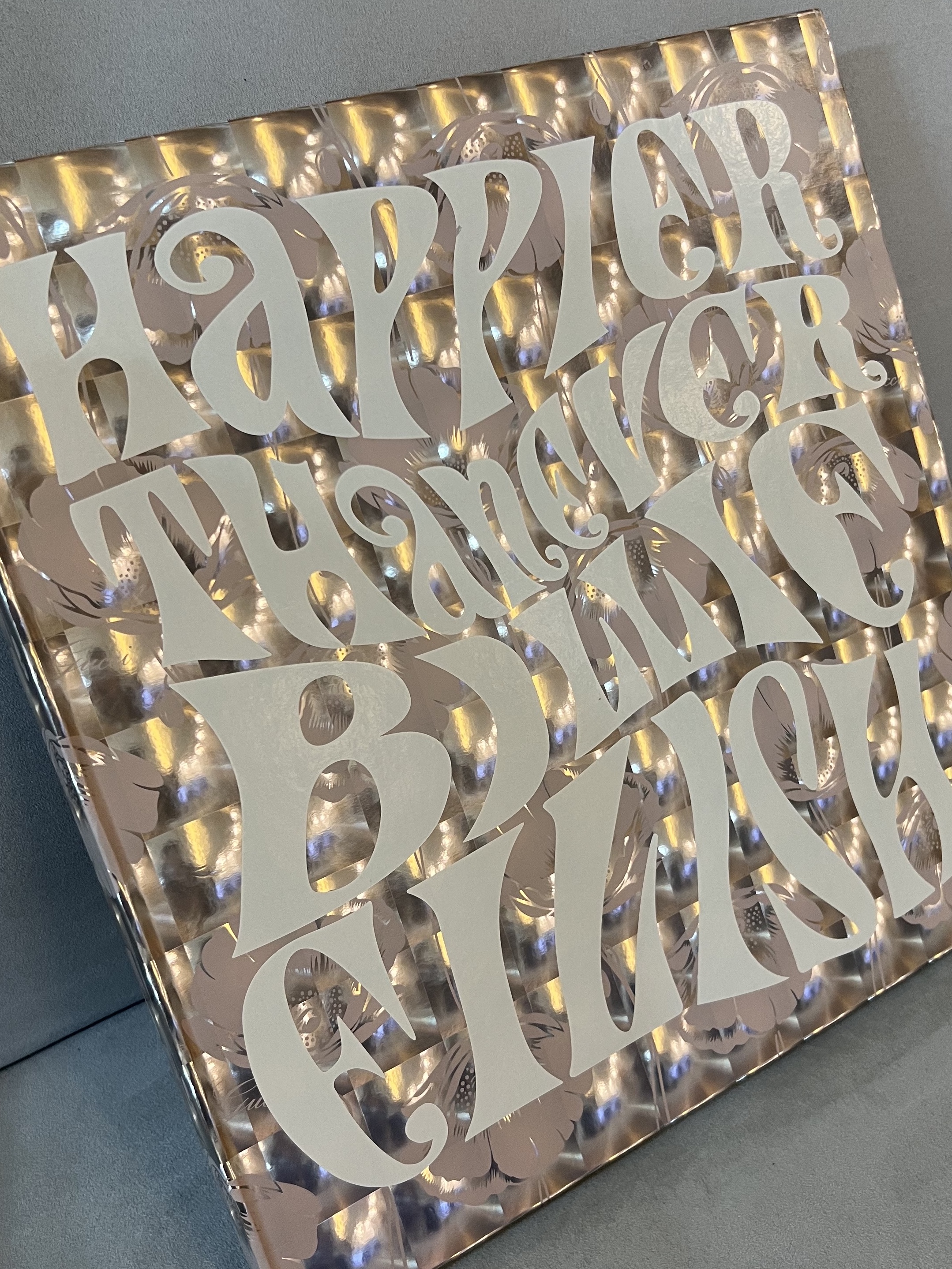 Billie Eilish x Gucci Happier Than Ever (2LP) 착용 스타일 - 2