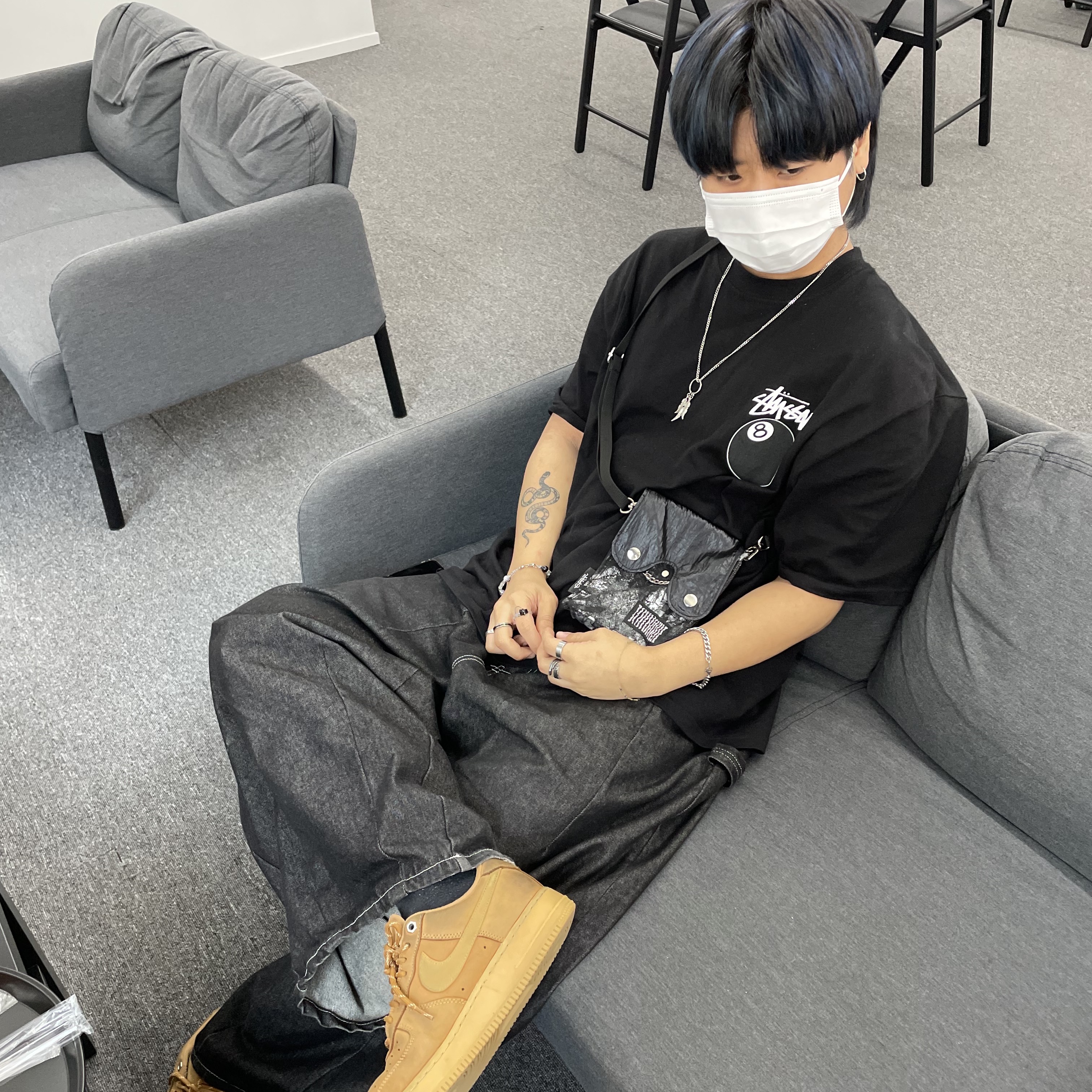 Nike Air Force 1 '07 WB Flax, Stussy 8 Ball T-Shirt Black - 22SS 착용 스타일 - 3