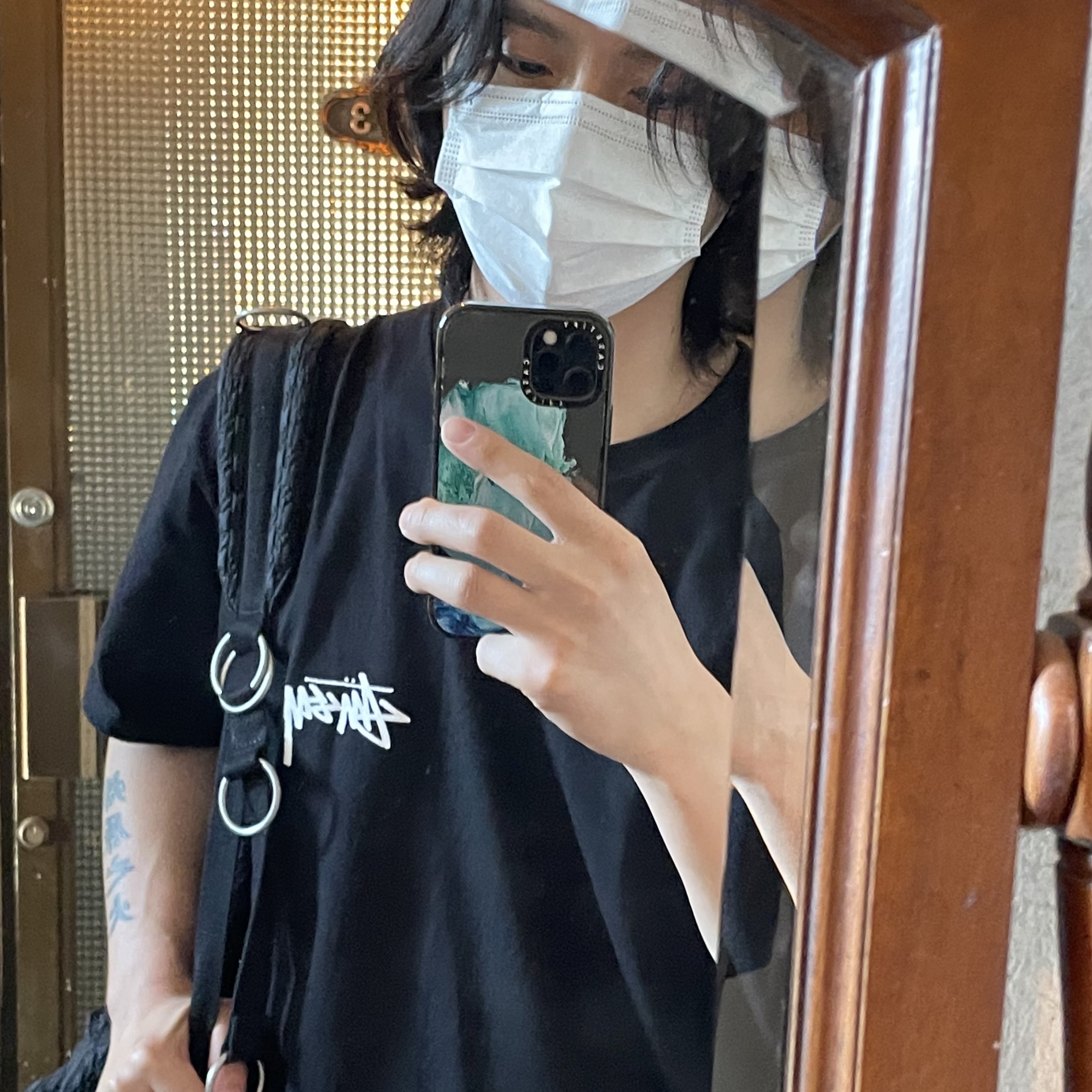 Stussy x Our Legacy x Denim Tears Stockholm T-Shirt Black 착용 스타일 - 2