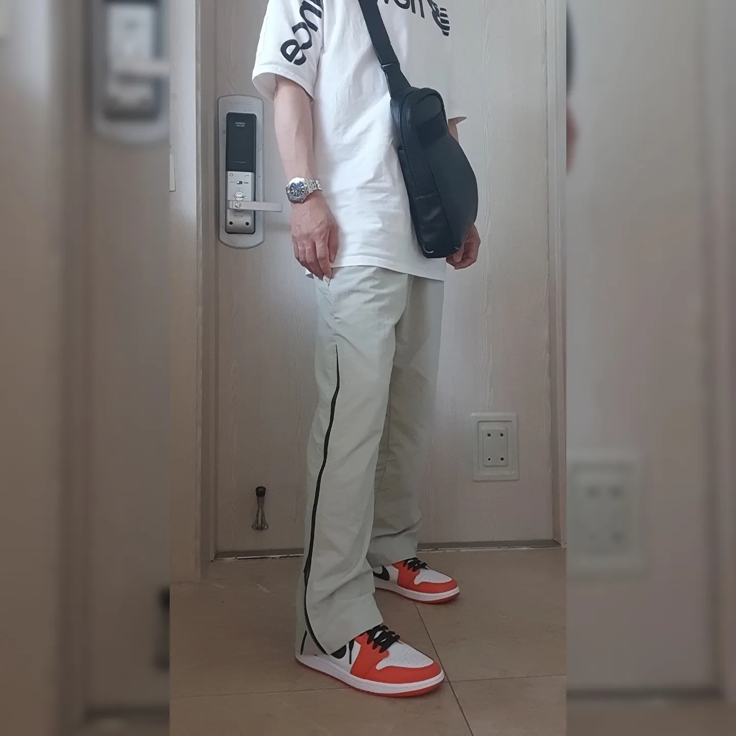 Jordan 1 Low OG Starfish 착용 스타일