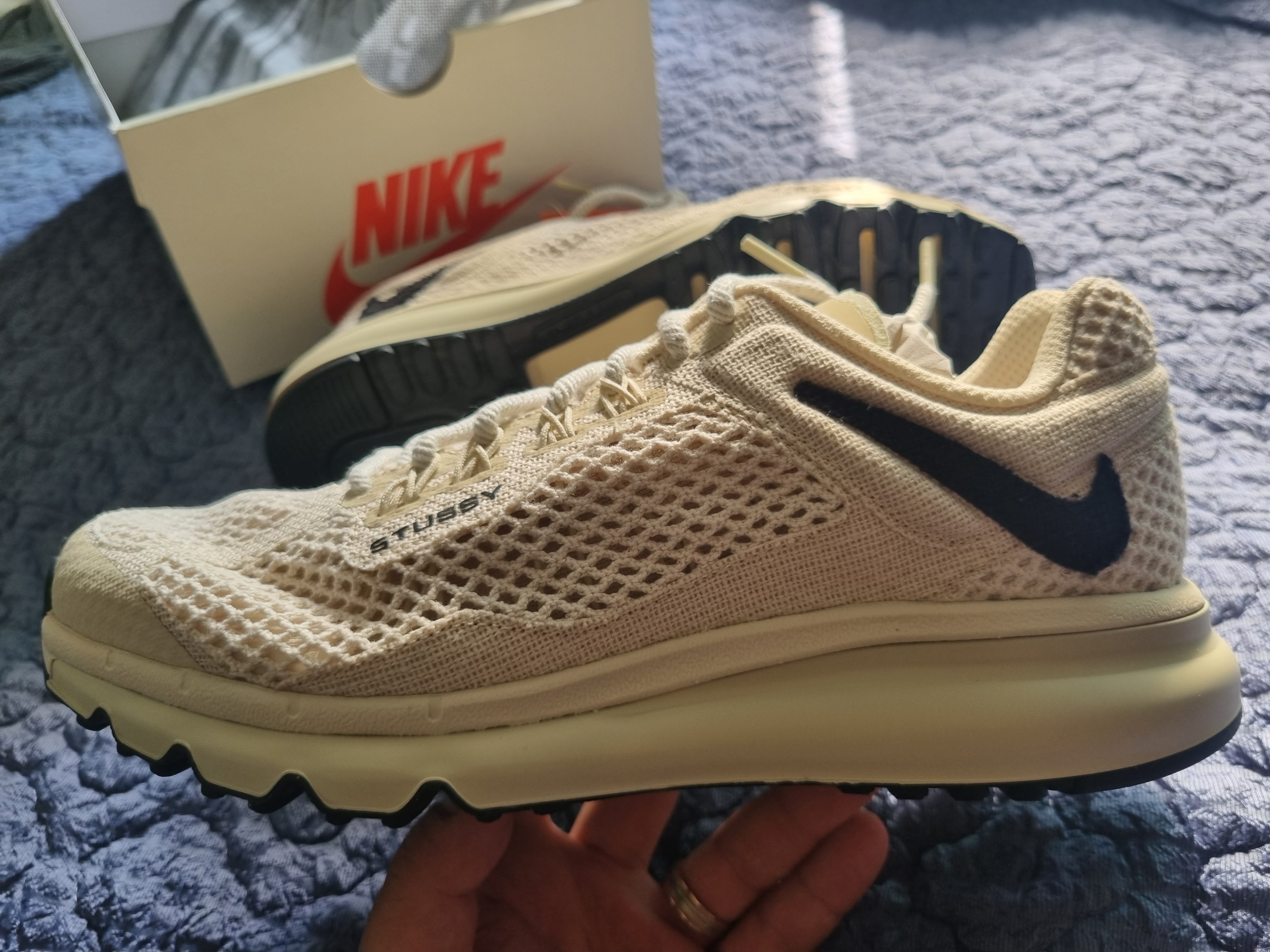 Nike x Stussy Air Max 2013 Fossil 착용 스타일 - 3