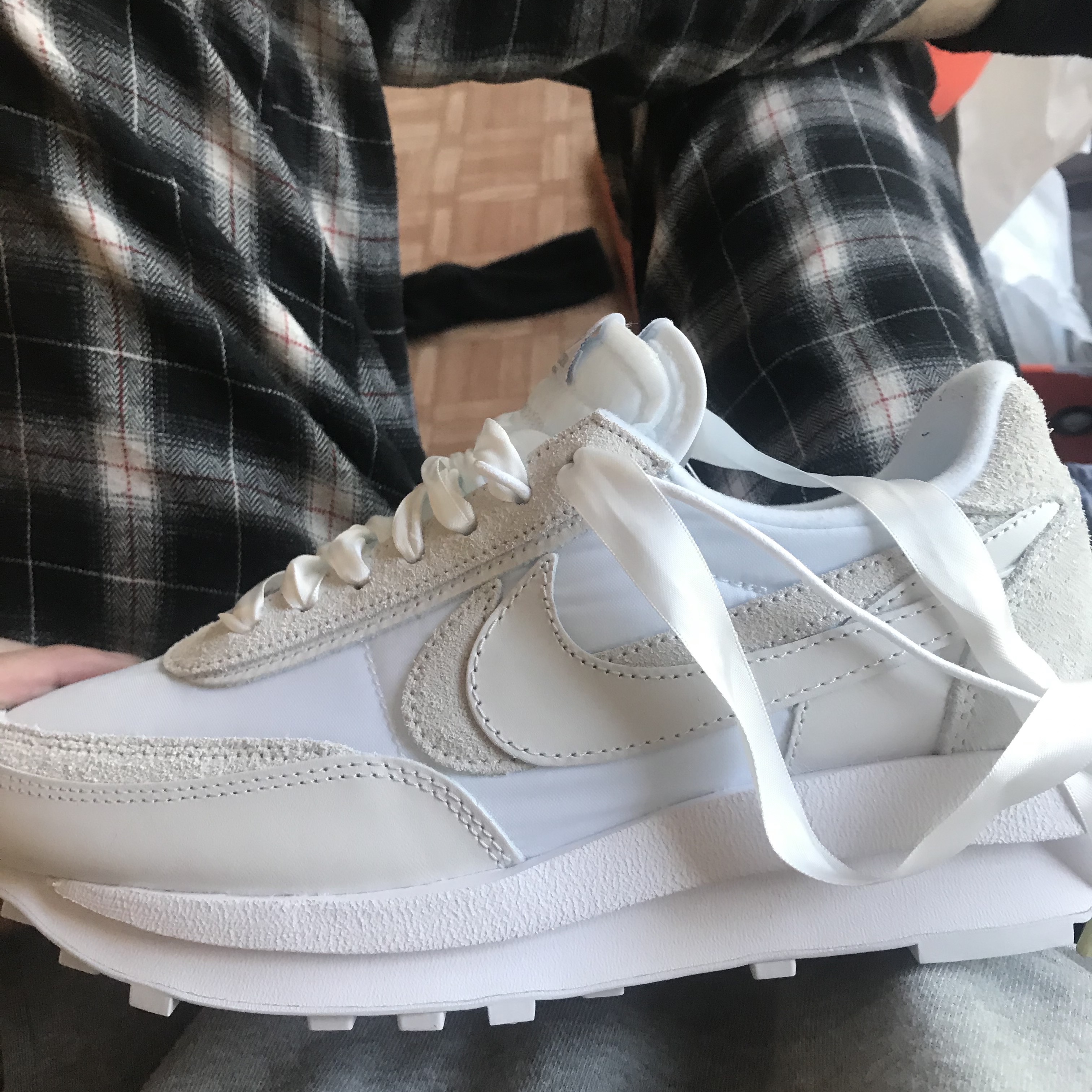 Nike x Sacai LDWaffle White Nylon 착용 스타일