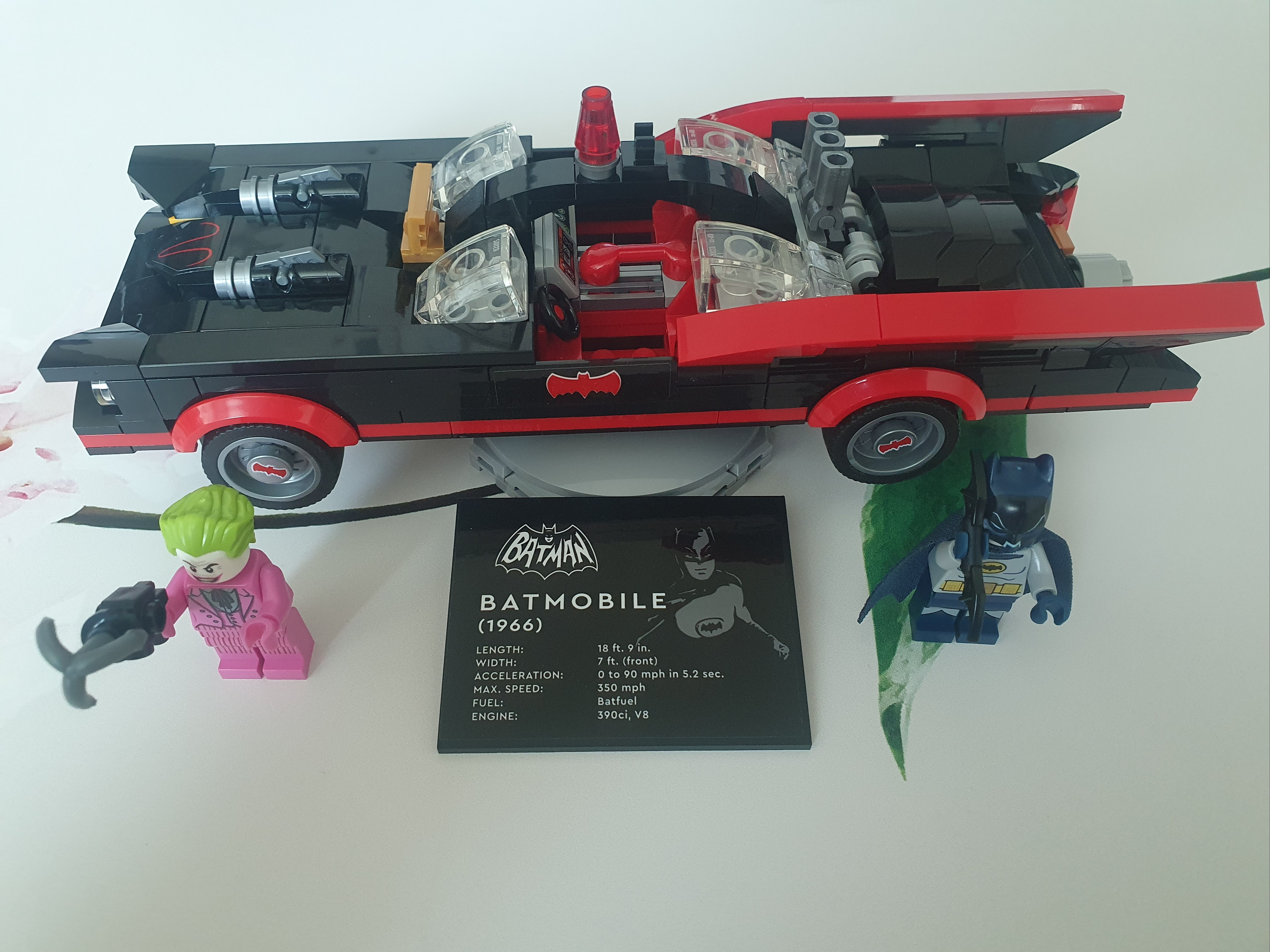 Lego DC Comics Batman Classic TV Series - Batmobile 착용 스타일 - 2