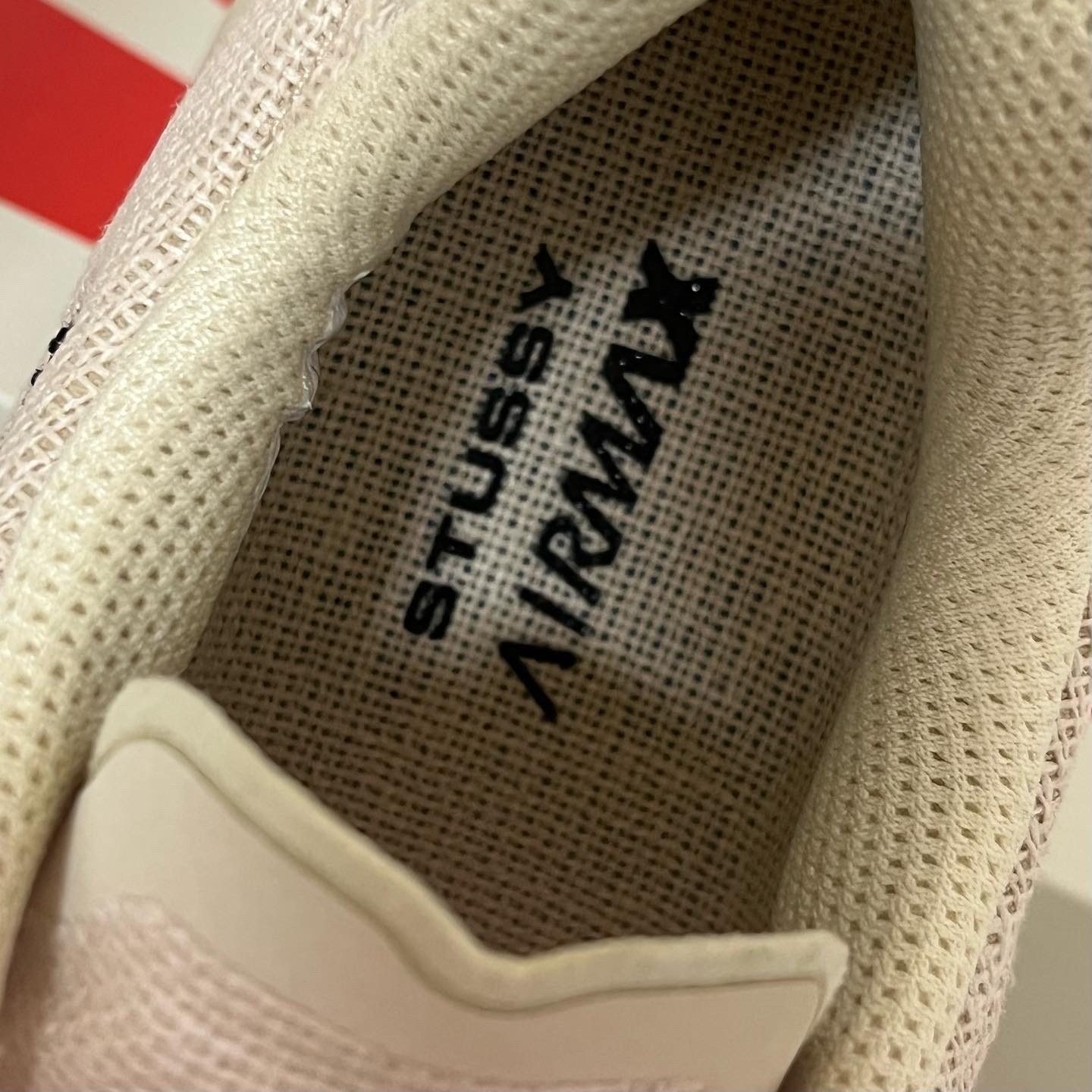 Nike x Stussy Air Max 2013 Fossil 착용 스타일 - 3
