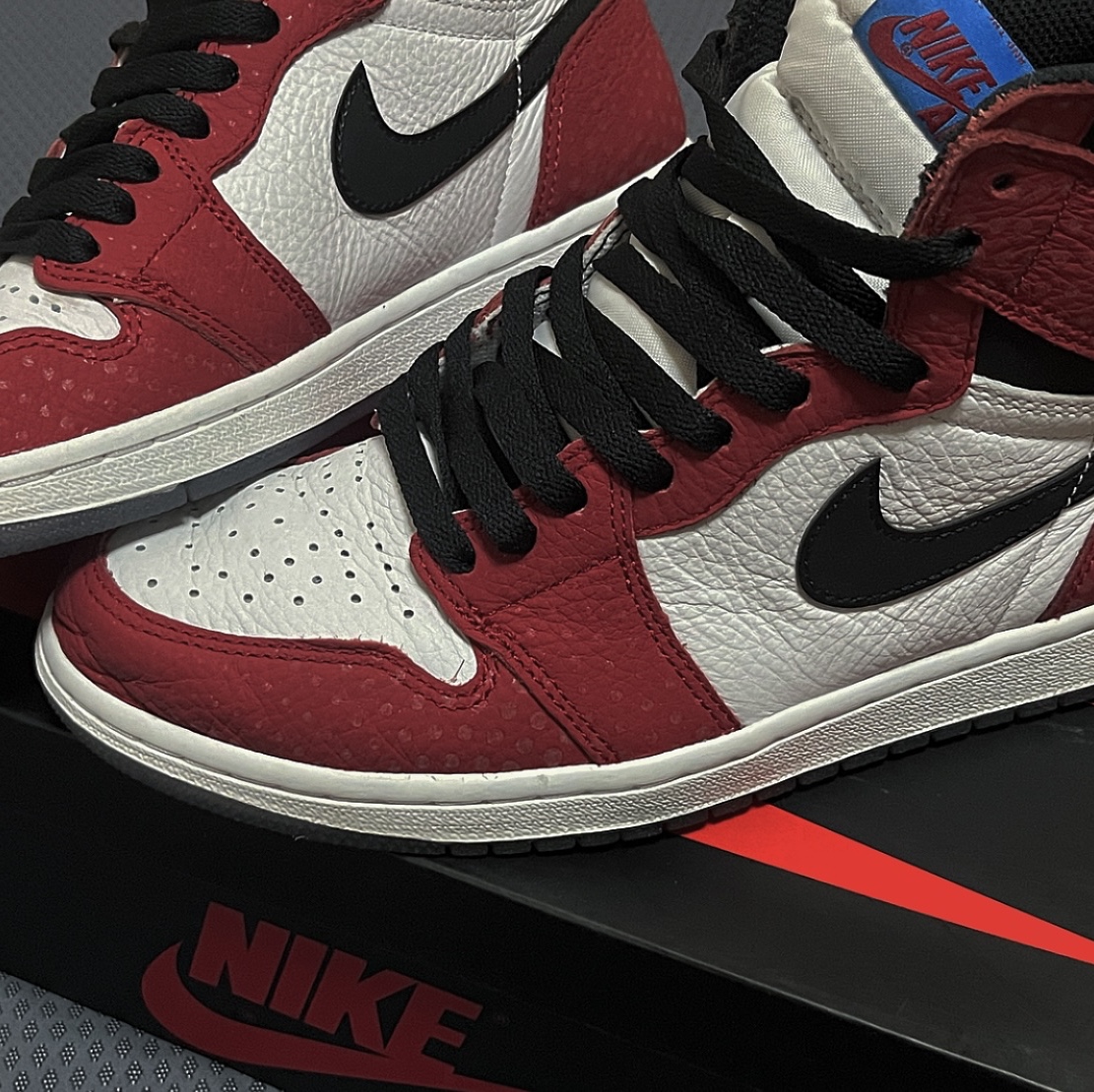 Jordan 1 Retro High Spider-Man Origin Story 착용 스타일