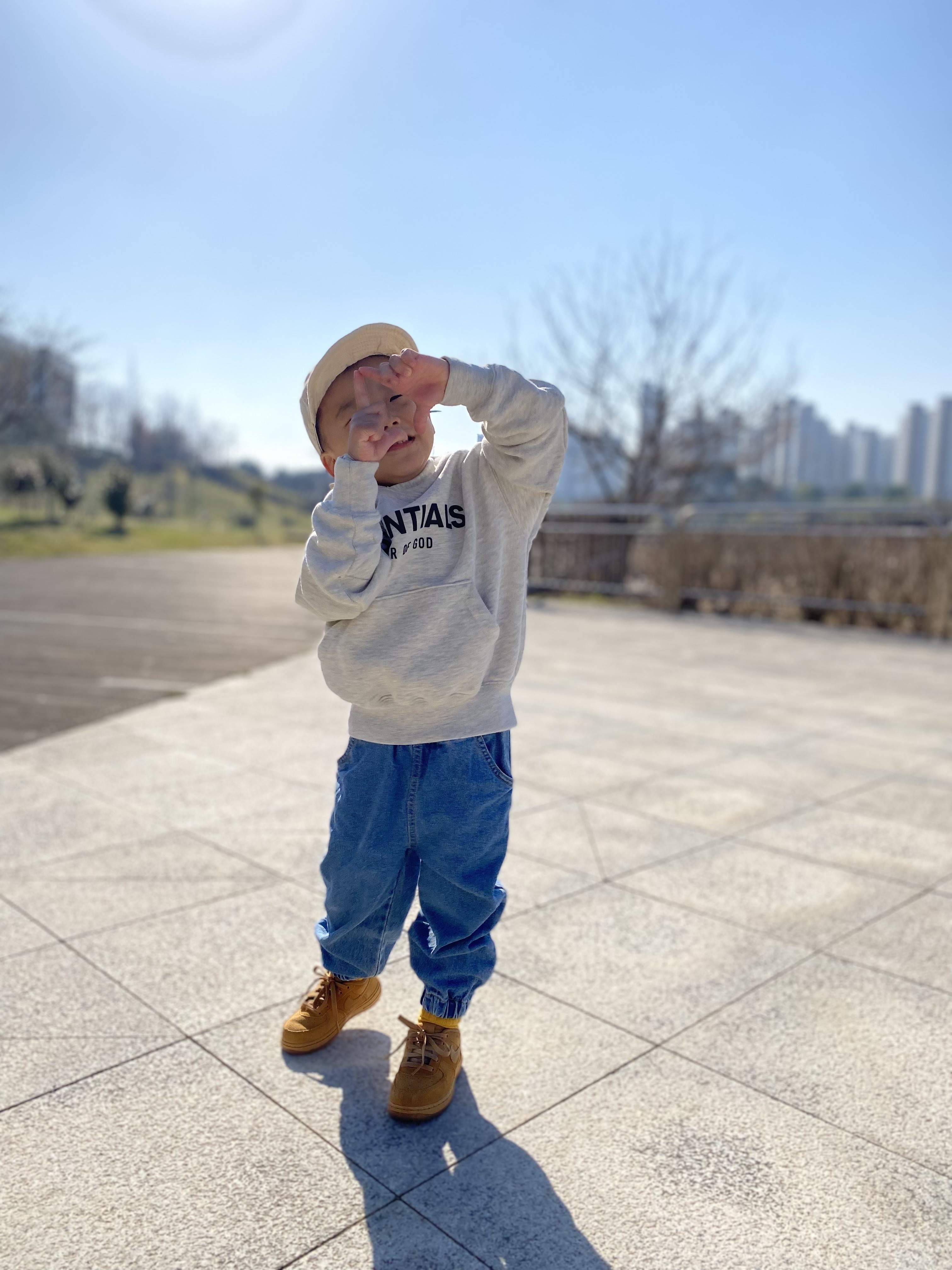 (Kids) Essentials Pull-Over Hoodie Oatmeal - 21SS, (TD) Nike Force 1 Low Wheat 착용 스타일 - 2