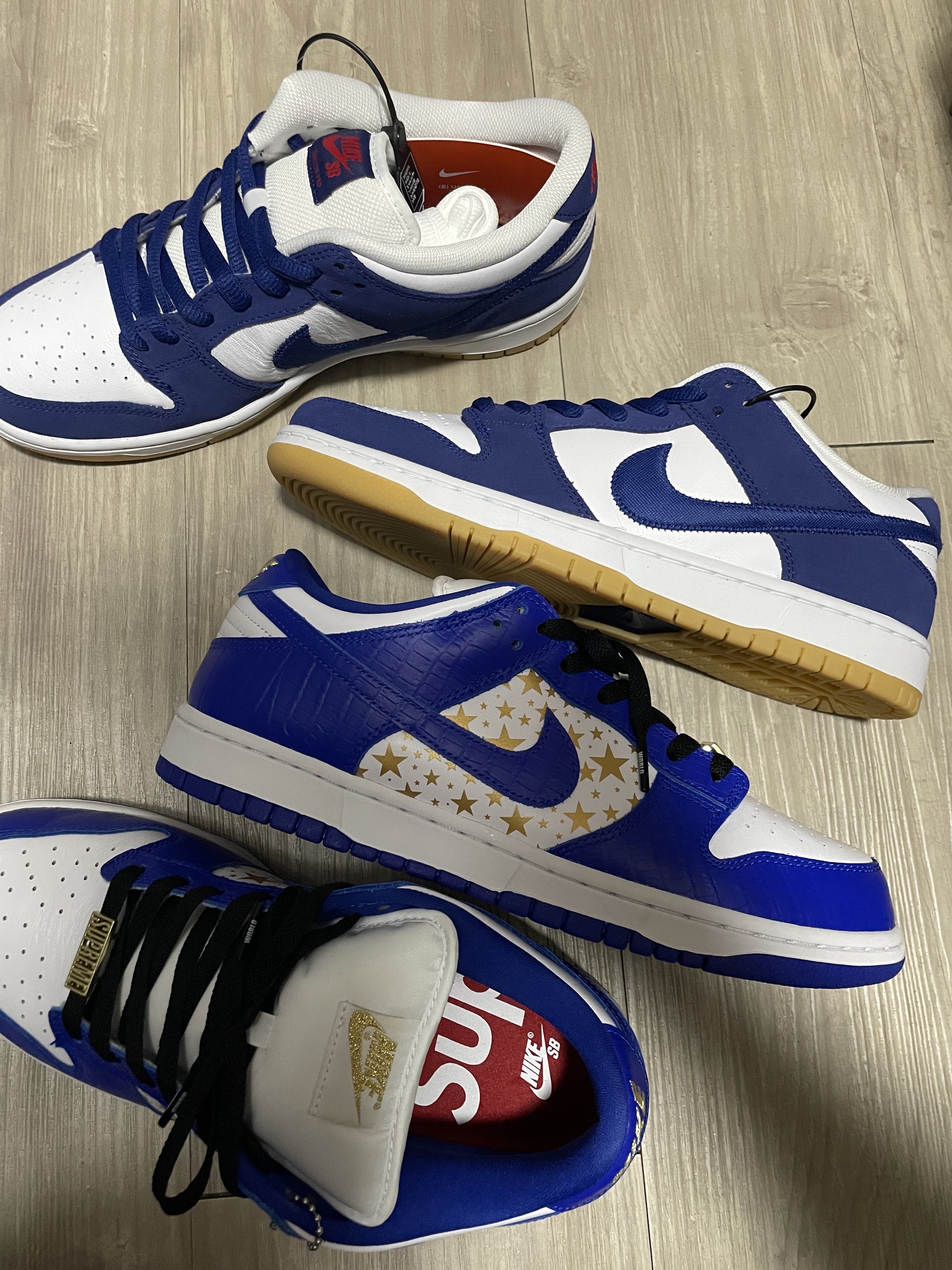 Nike x Supreme SB Dunk Low Hyper Blue, Nike SB Dunk Low Pro Premium Deep Royal Blue 착용 스타일 - 1