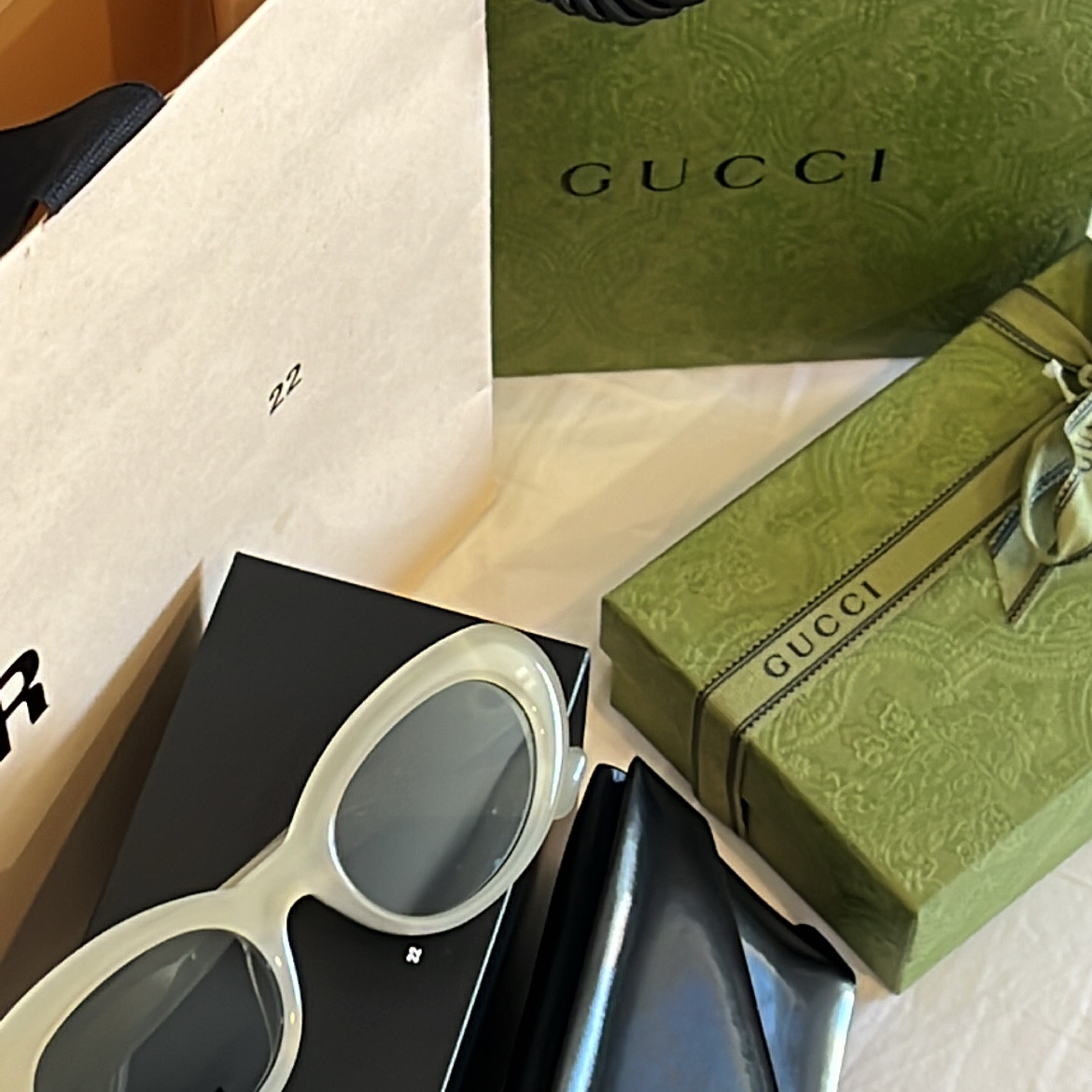 Gucci Horsebit 1955 Card Case Wallet Brown 착용 스타일