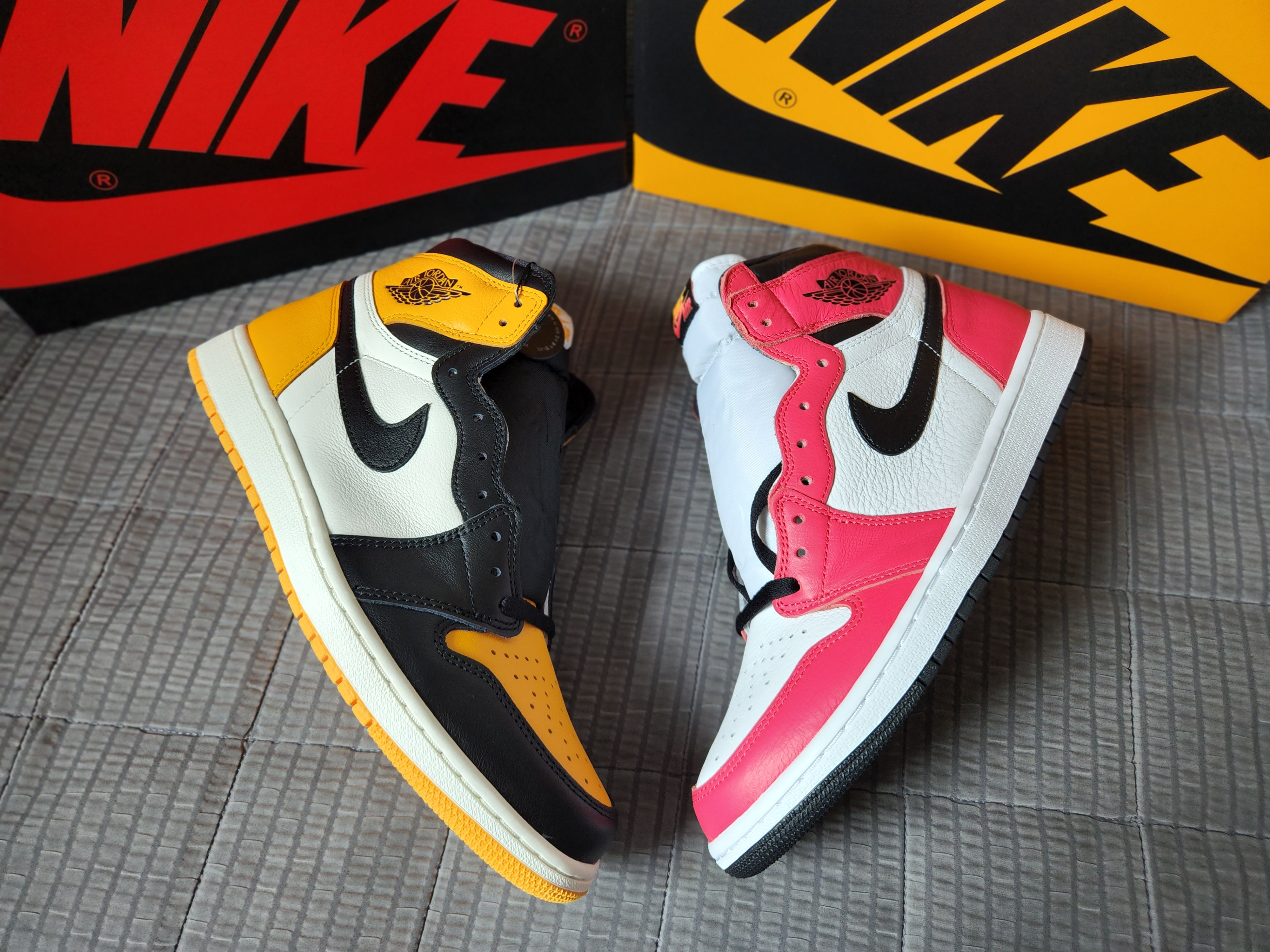 Jordan 1 Retro High OG Light Fusion Red, Jordan 1 Retro High OG Taxi 착용 스타일 - 5
