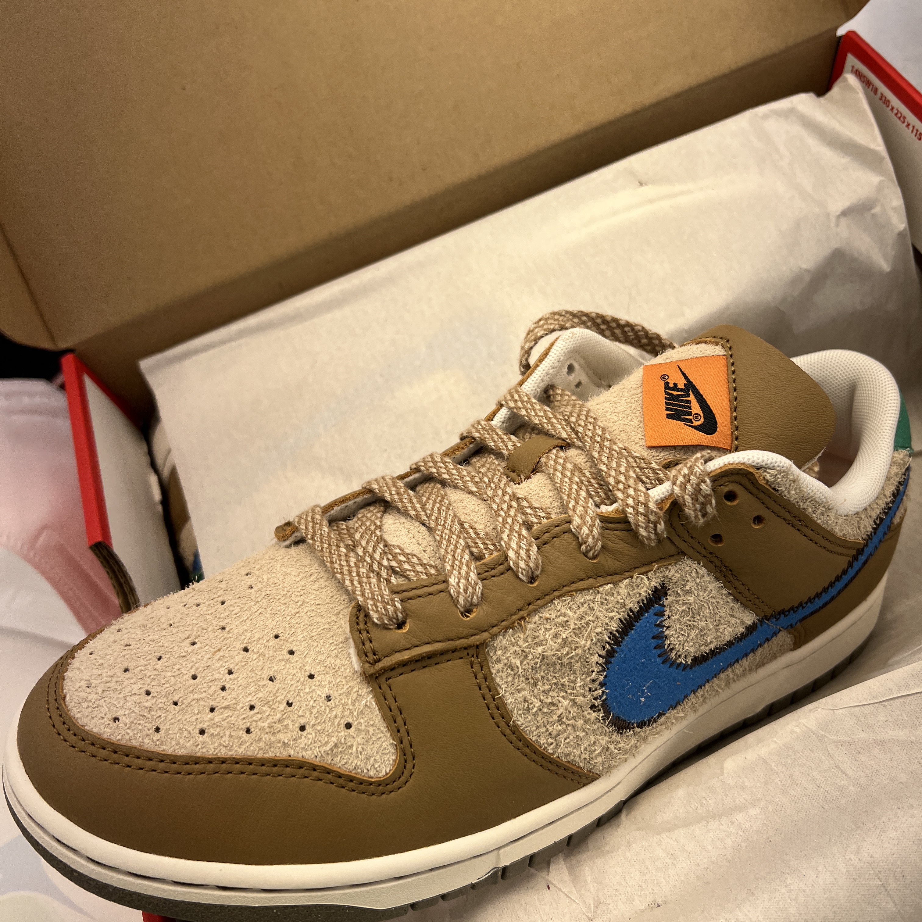 Nike x Size? Dunk Low Dark Driftwood Photo Blue 착용 스타일
