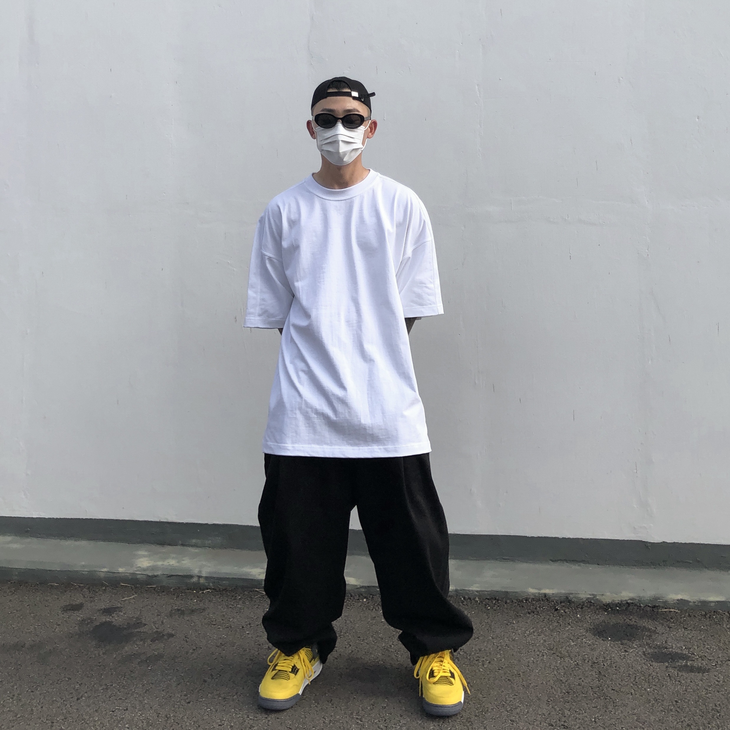 Jordan 4 Retro Tour Yellow 착용 스타일 - 1