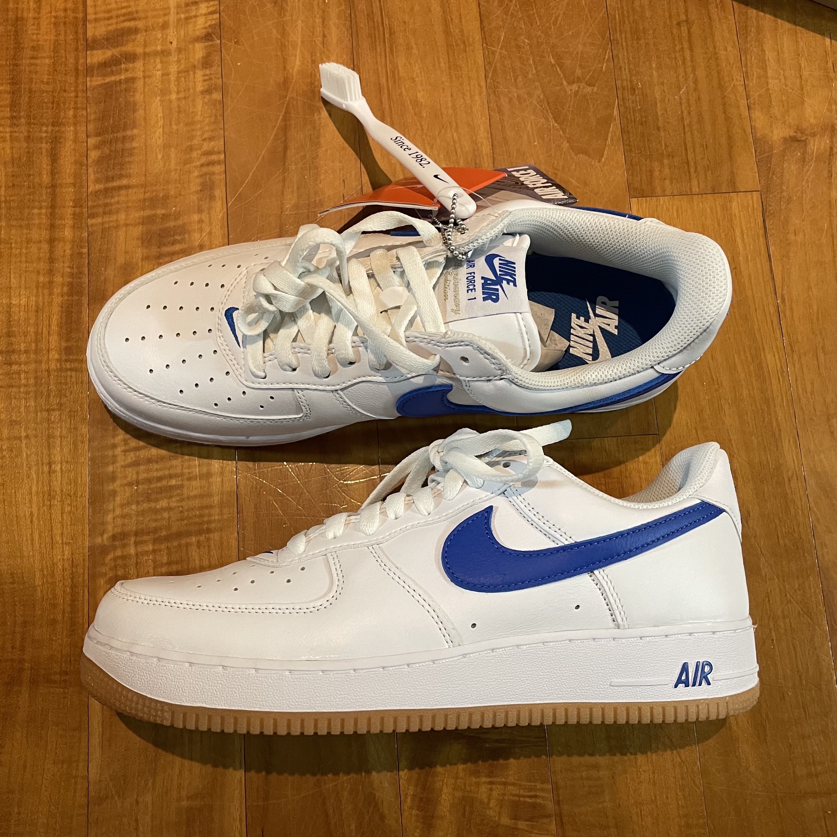 Nike Air Force 1 Low Retro Color of the Month Varsity Royal 착용 스타일 - 2