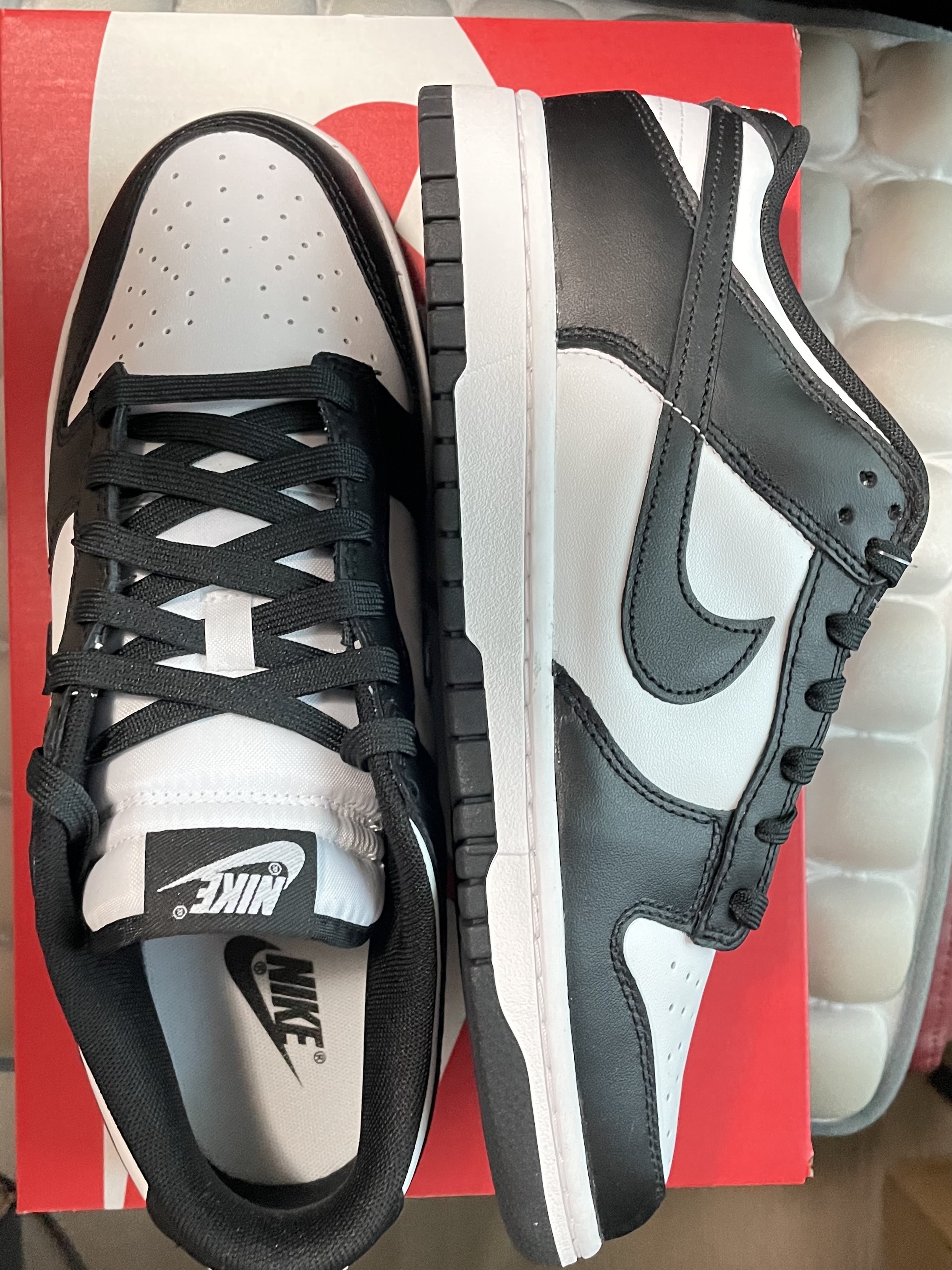 Nike Dunk Low Retro Black 착용 스타일