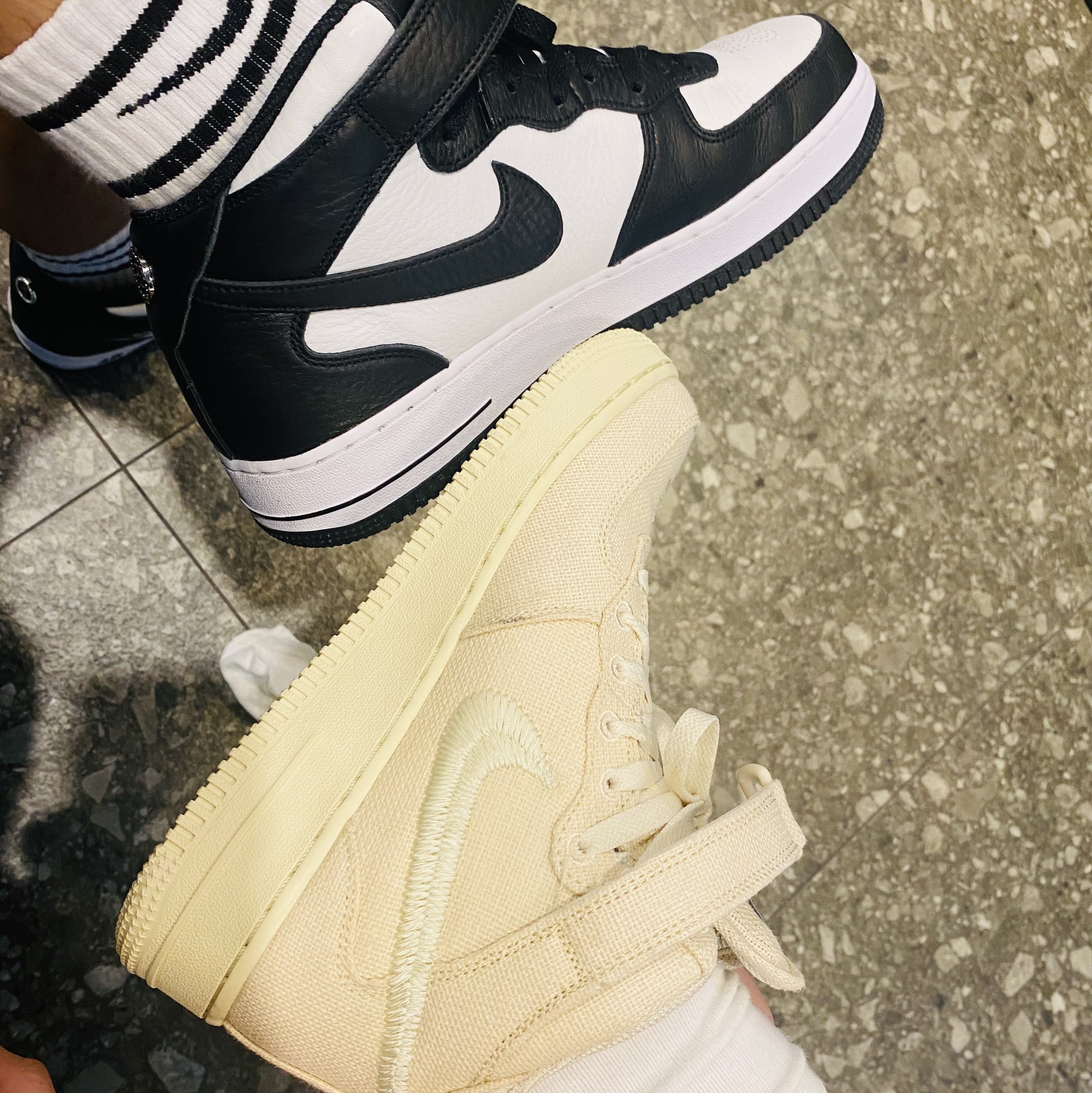 Nike x Stussy Air Force 1 '07 Mid SP Black and Light Bone, Nike x Stussy Air Force 1 '07 Mid SP Fossil 착용 스타일