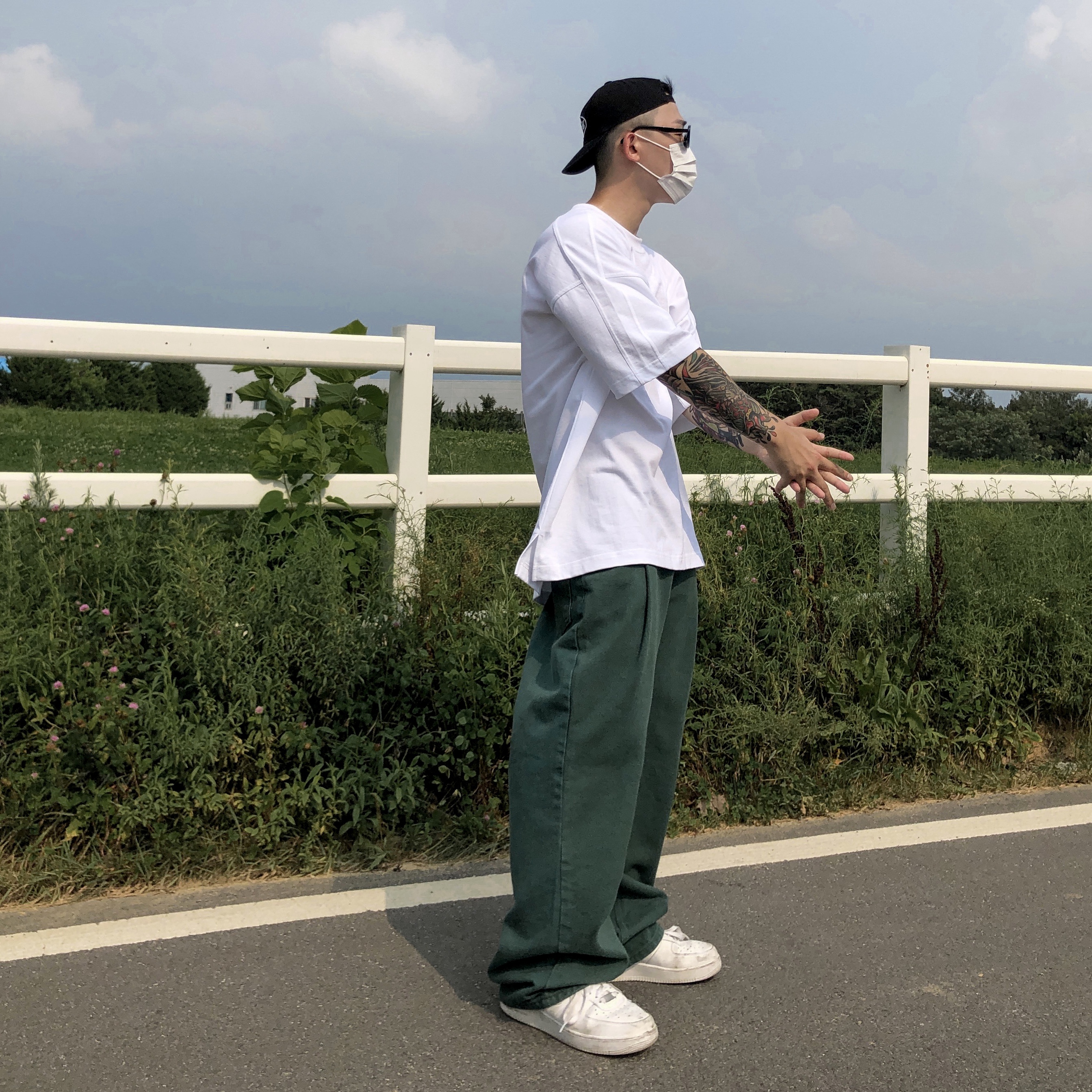 Nike Air Force 1 '07 Low White 착용 스타일 - 3