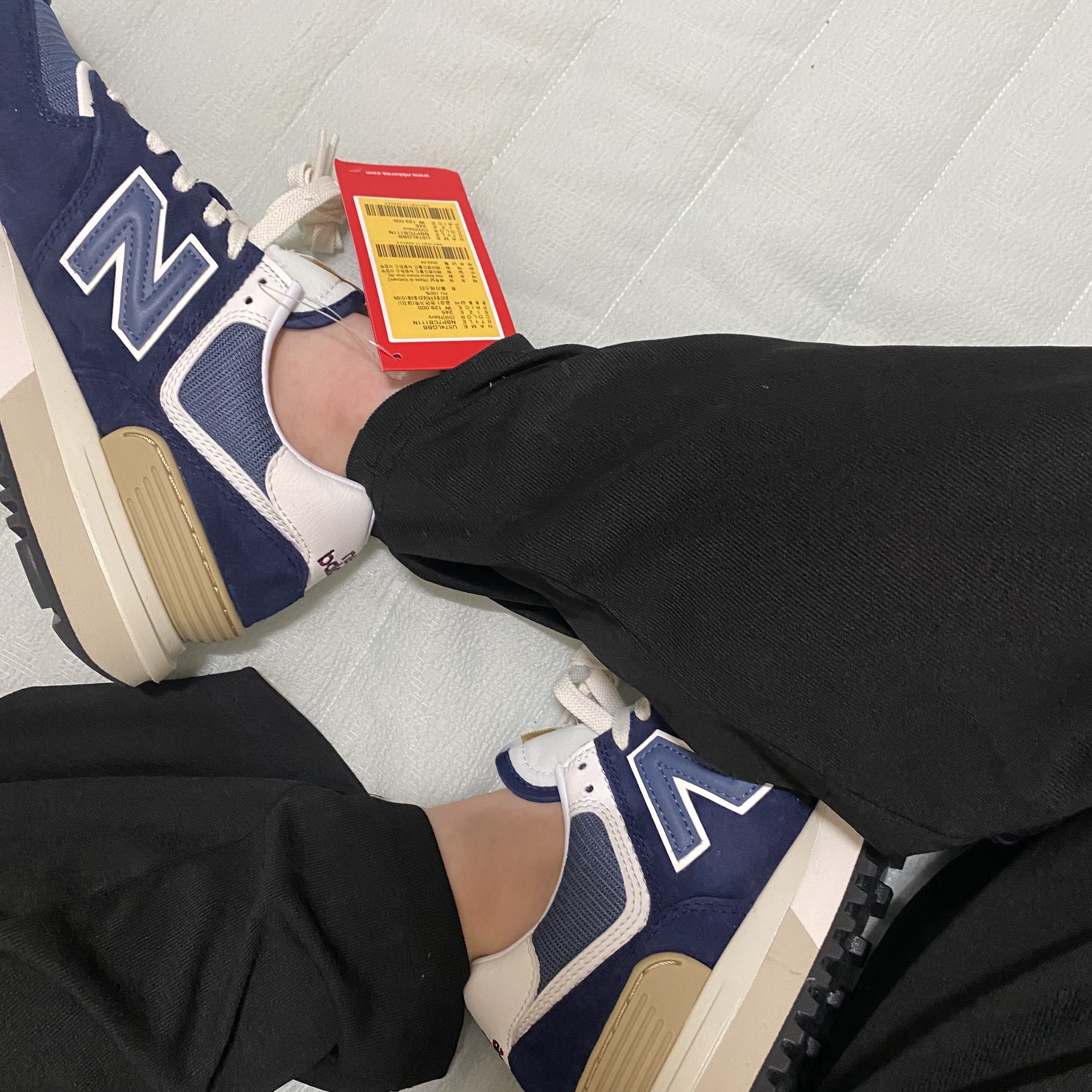 New Balance 574 Legacy Navy 착용 스타일