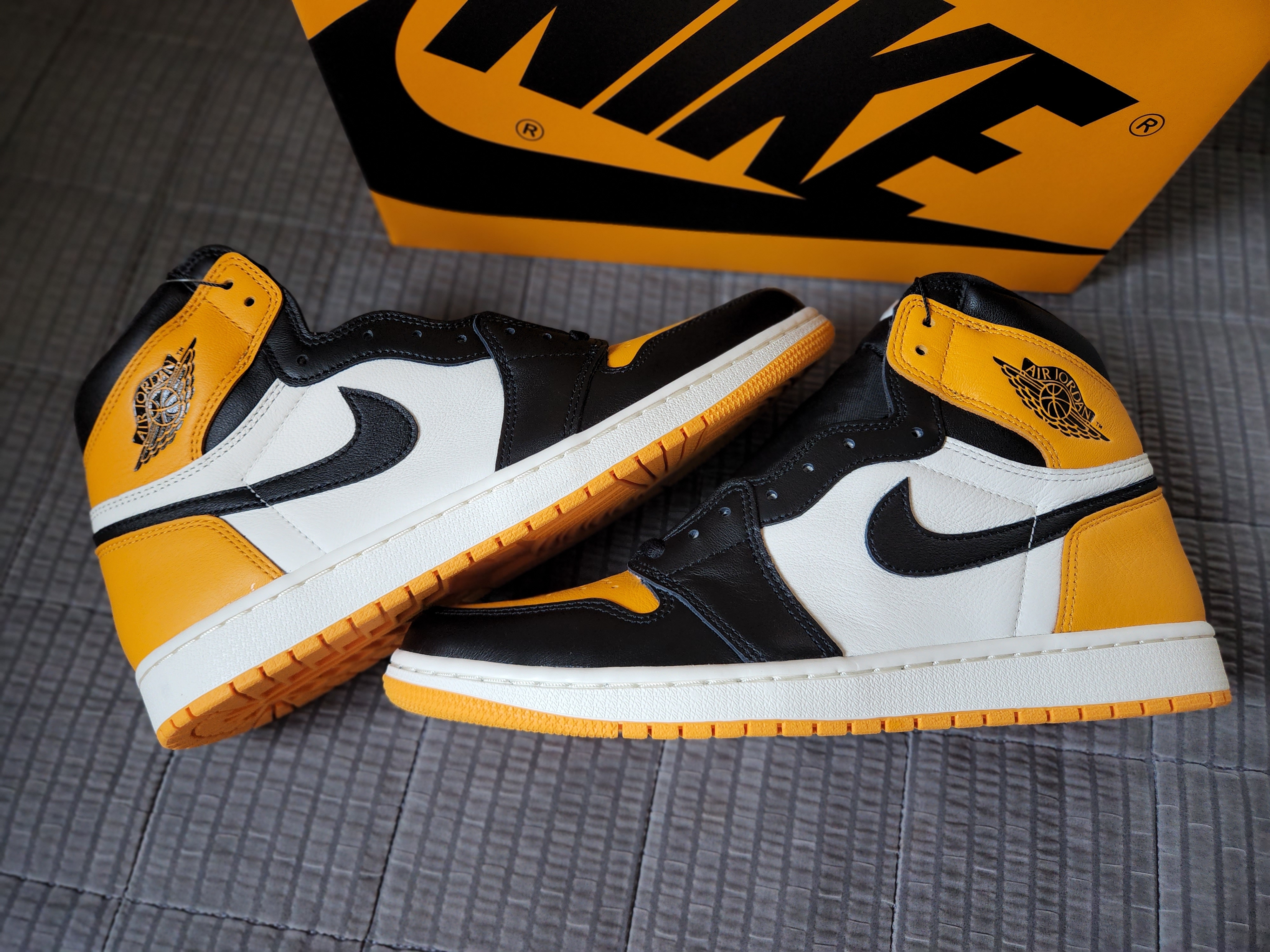 Jordan 1 Retro High OG Taxi 착용 스타일 - 2