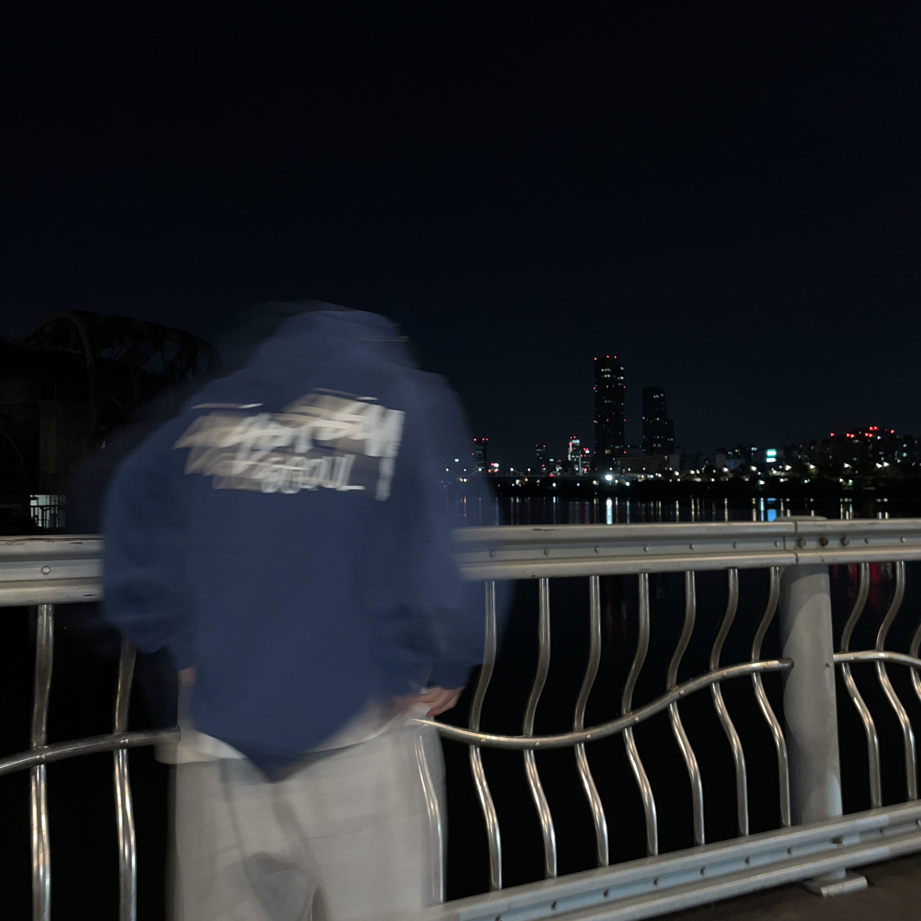 Stussy Stock Seoul Hood Smoke 2022 착용 스타일