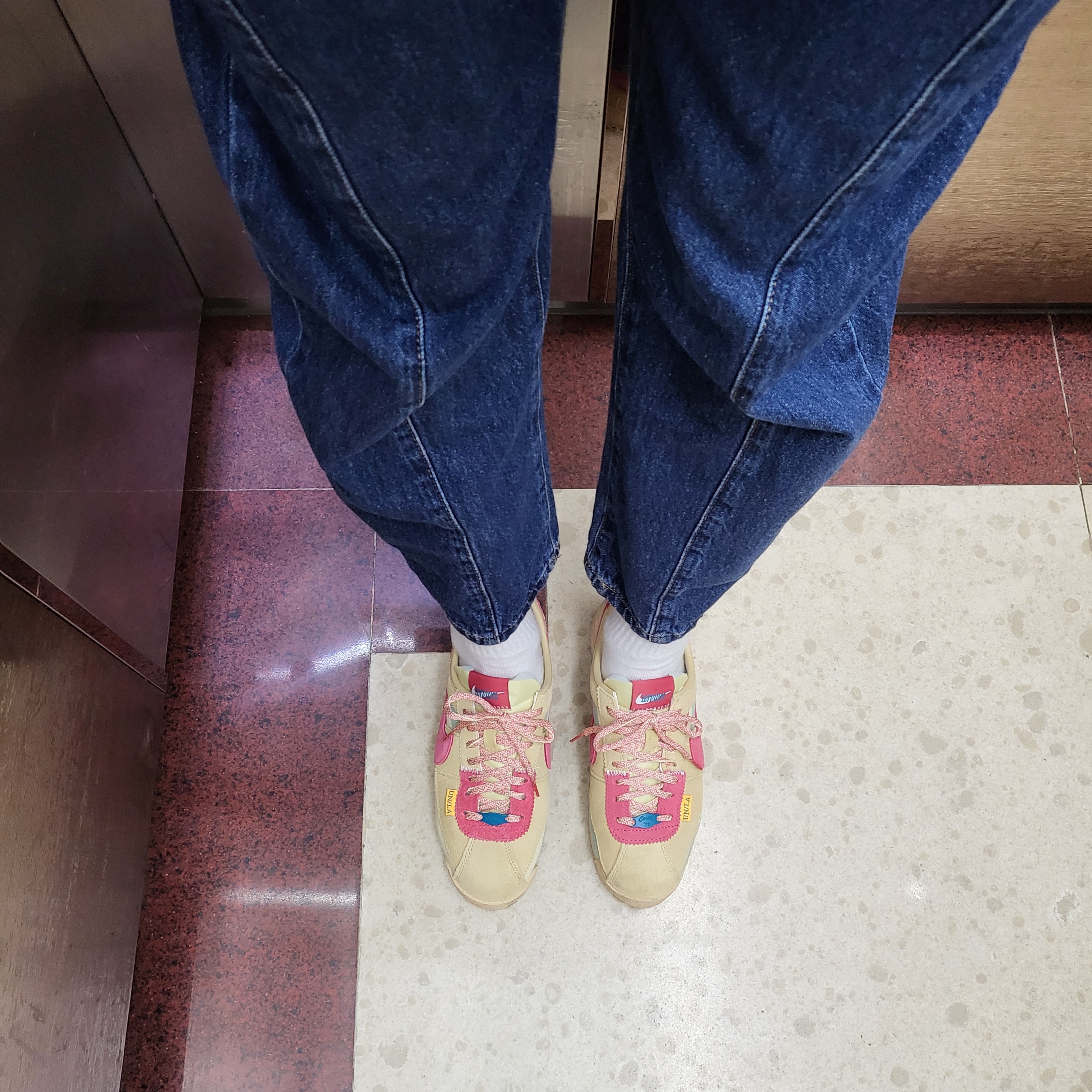 Nike x Union Cortez SP Sesame 착용 스타일