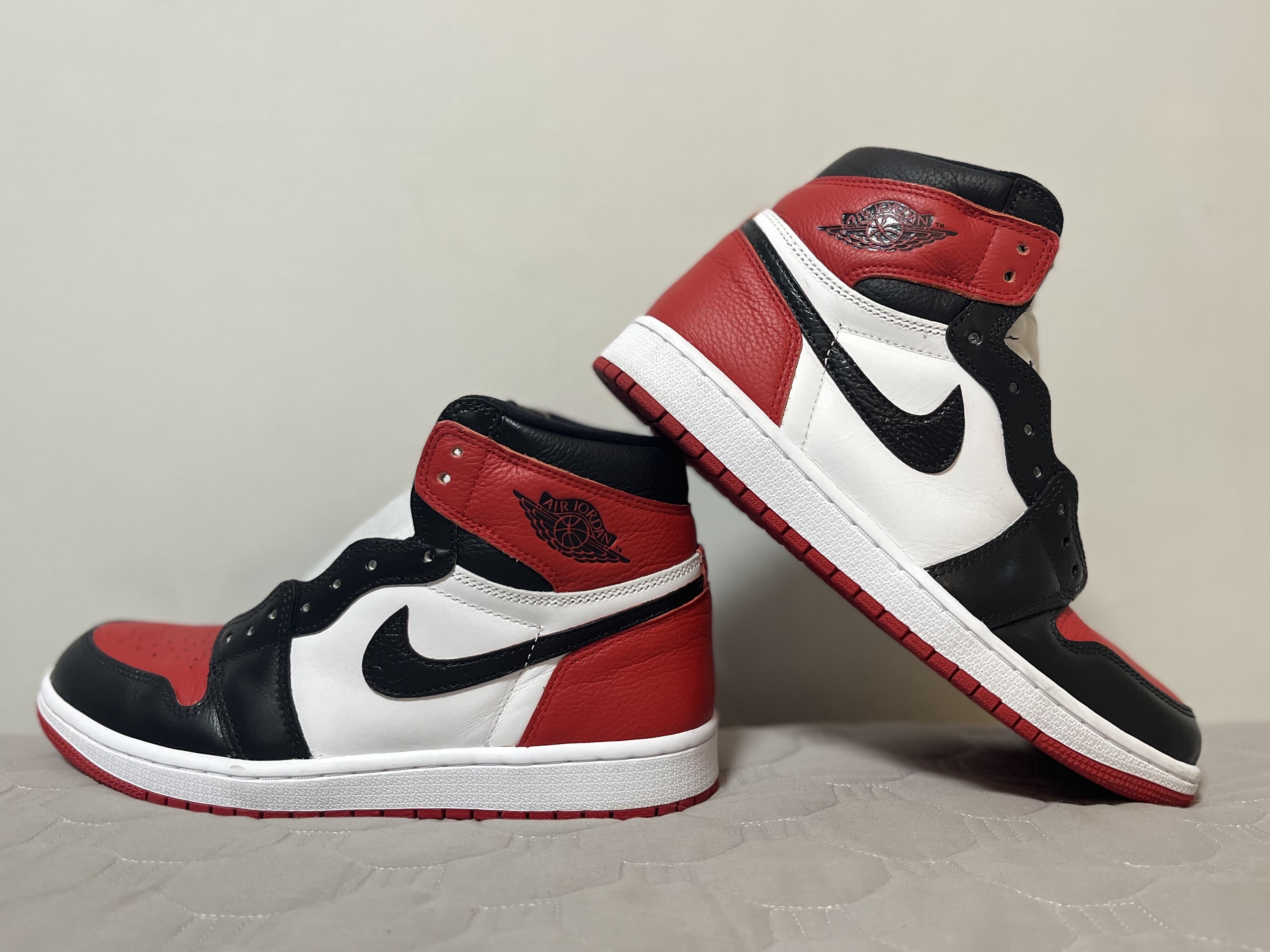 Jordan 1 Retro High OG Heritage, (GS) Jordan 1 Retro High OG Heritage 착용 스타일 - 1