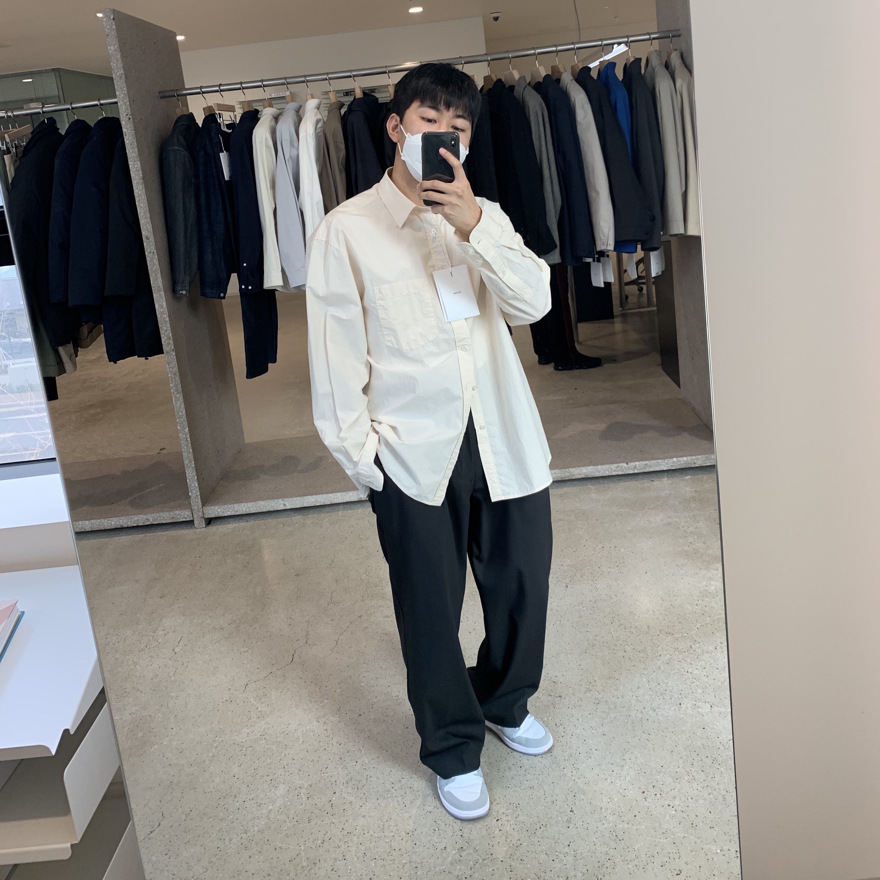 (W) Jordan 1 Low White Wolf Grey 착용 스타일