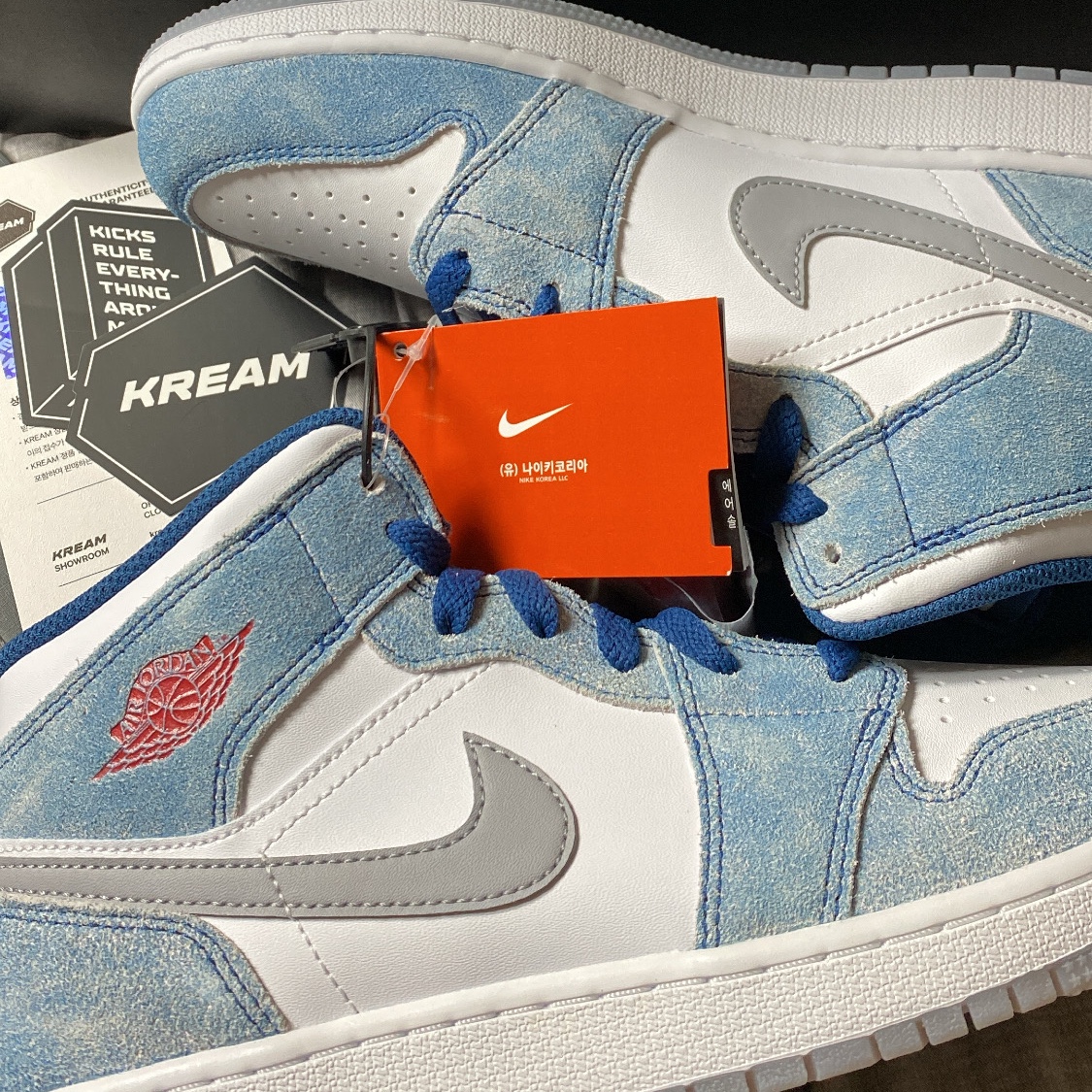 (GS) Jordan 1 Mid SE French Blue Fire Red, Jordan 1 Mid SE French Blue Fire Red 착용 스타일 - 1