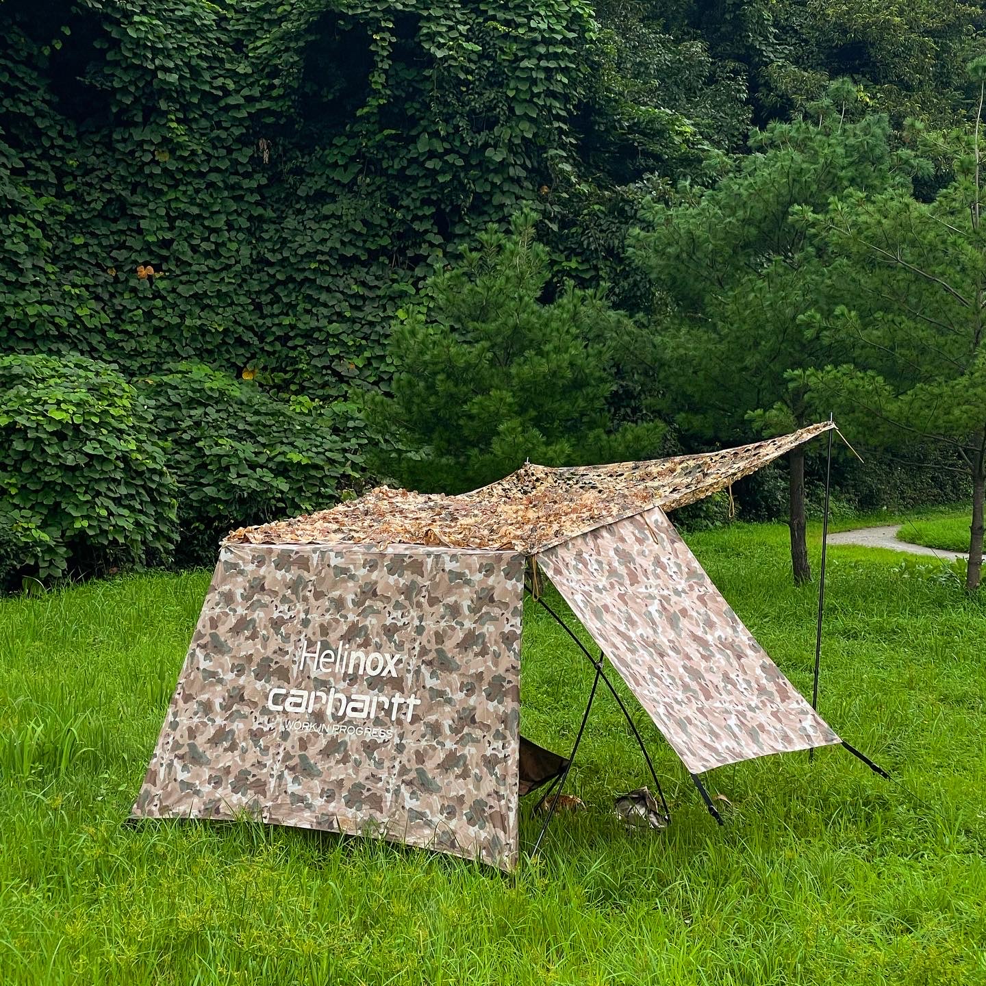 Helinox x Carhartt WIP Royal Box Shade Camo Tide 착용 스타일 - 1