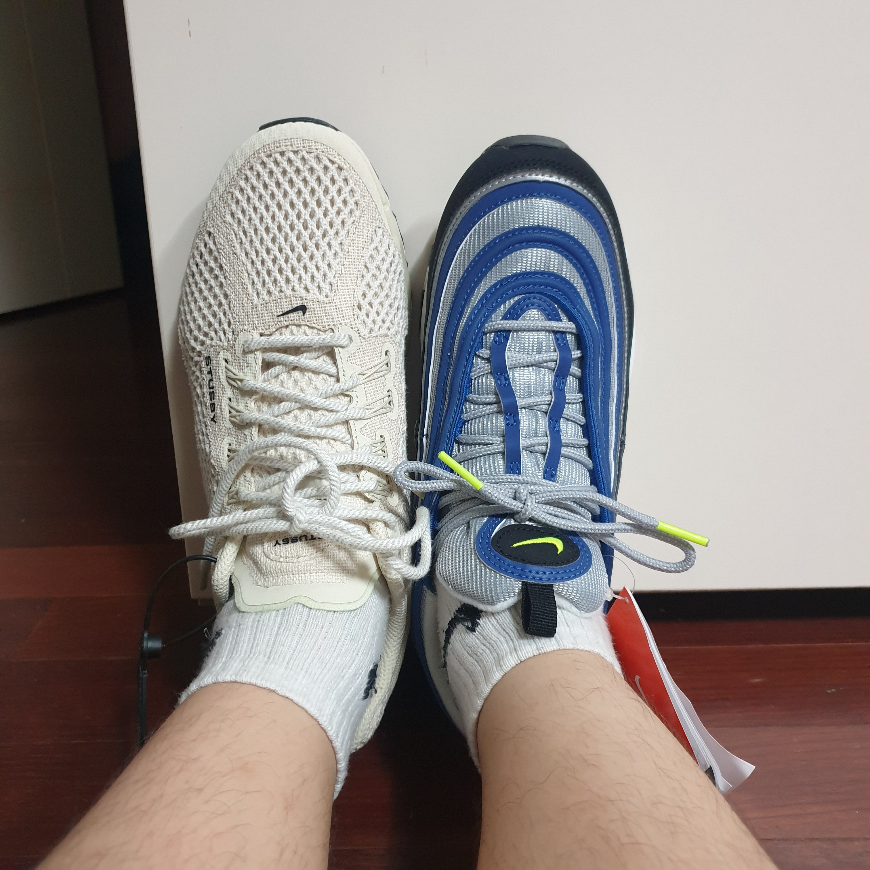 Nike x Stussy Air Max 2013 Fossil, Nike x Sacai LDWaffle Summit White 착용 스타일 - 2