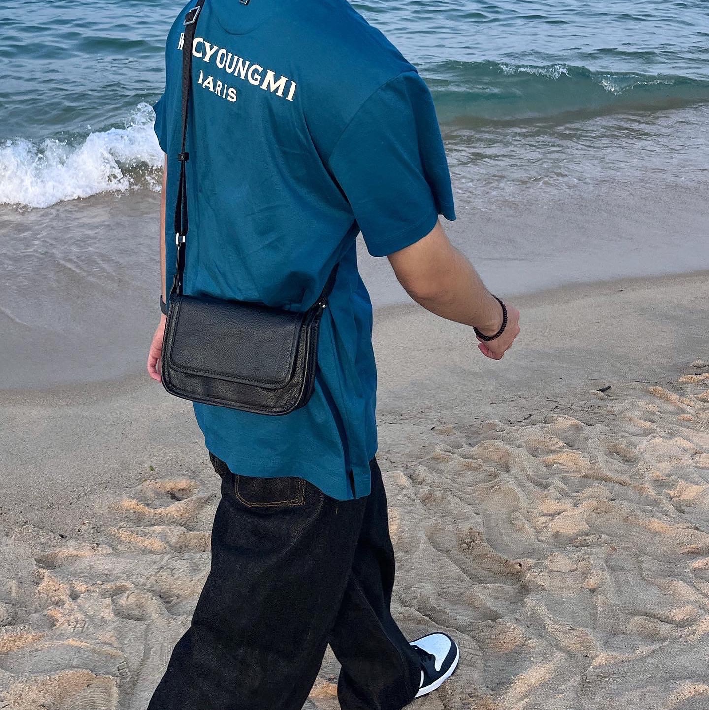 Wooyoungmi White Back Logo T-Shirt Blue - 22FW, Jordan 1 Low Dark Teal 착용 스타일 - 1